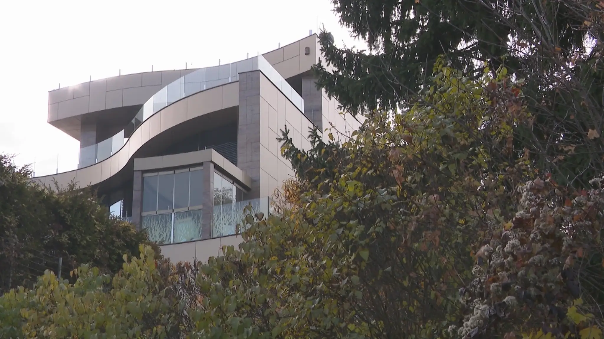 Majetok L. Bašternáka mal prepadnúť štátu. Realita však odhalila inú skutočnosť