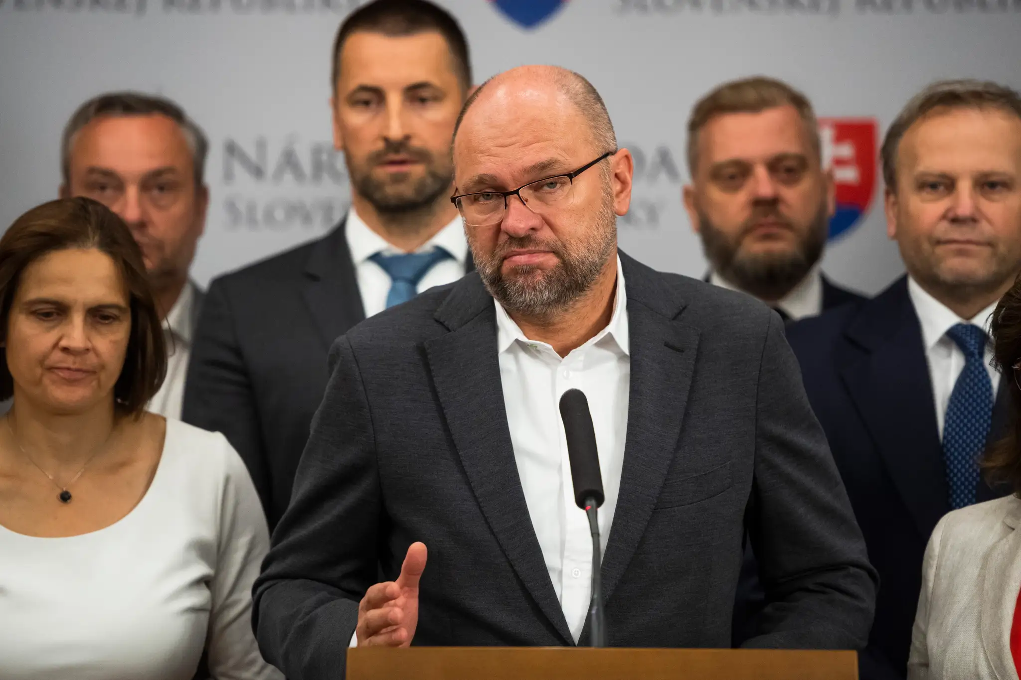 Richard Sulík a poslanci za SaS.