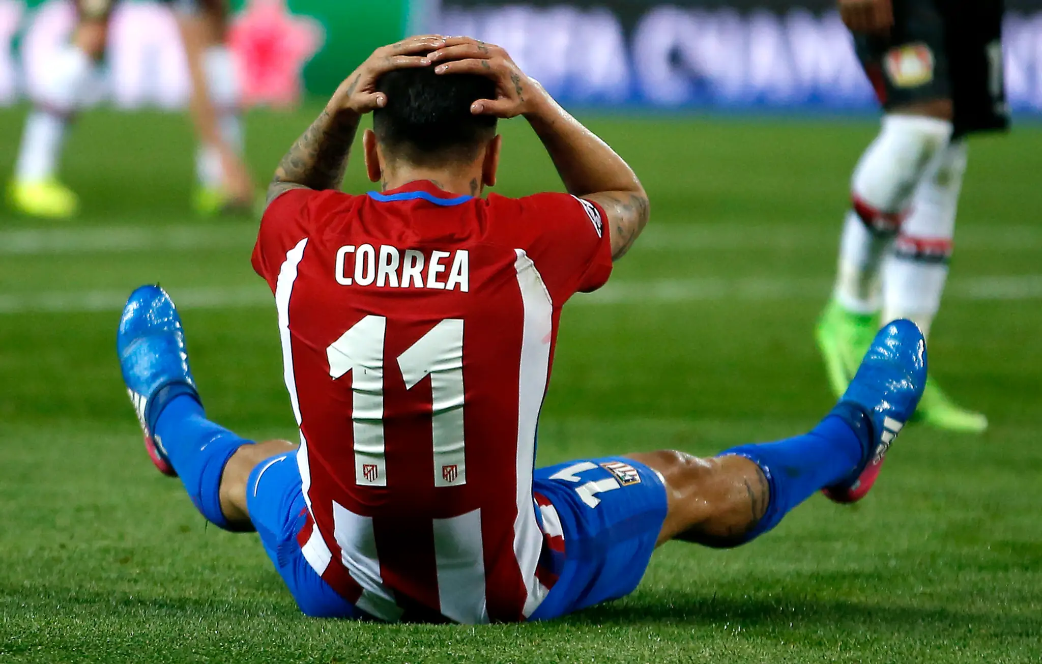 Ángel Correa z Atlética si spytuje svedomie v odevete osemfinále LM proti Leverkusenu.