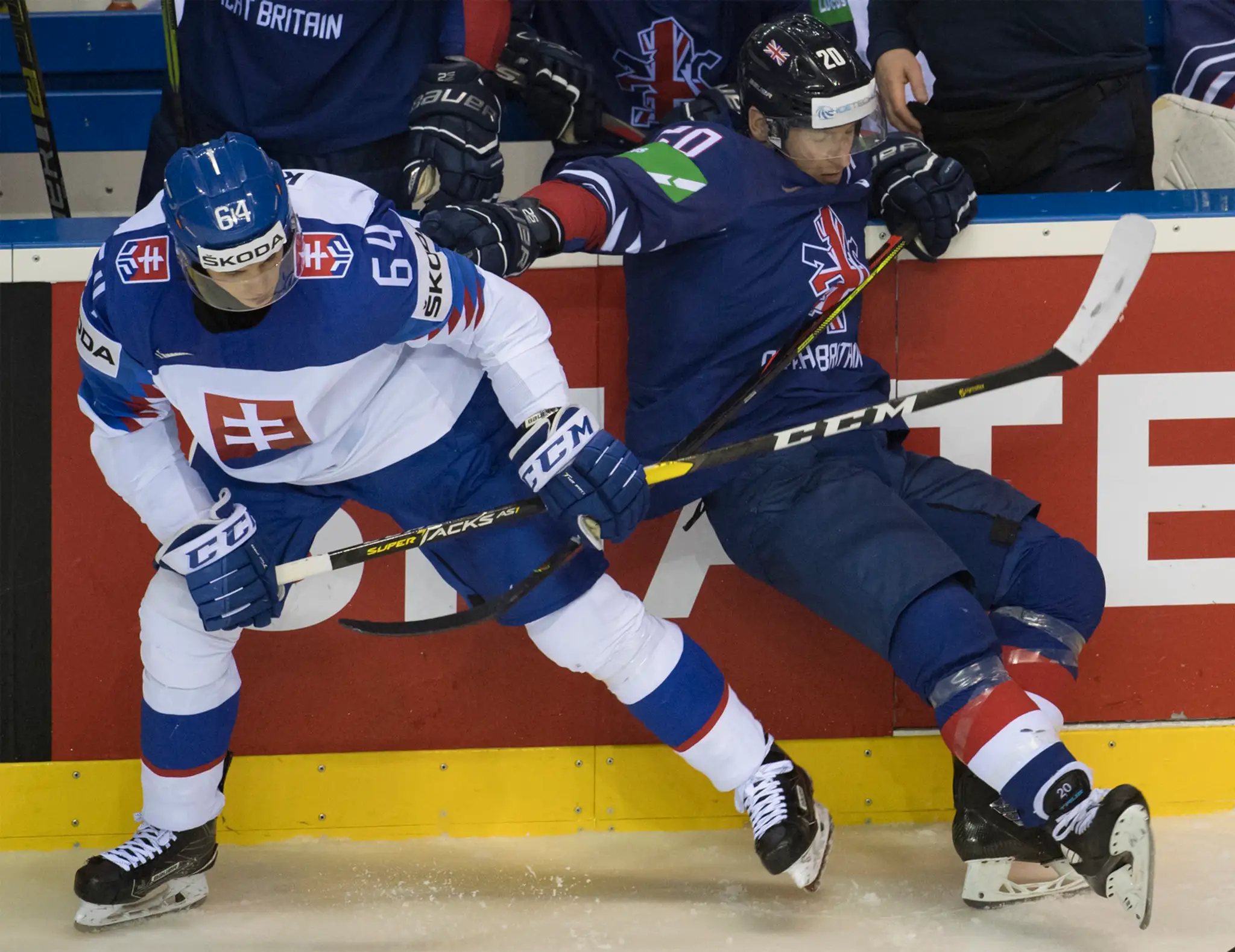 Gólman Švédska Henrik Lundqvist v zápase na MS 2019 proti Švajčiarsku.