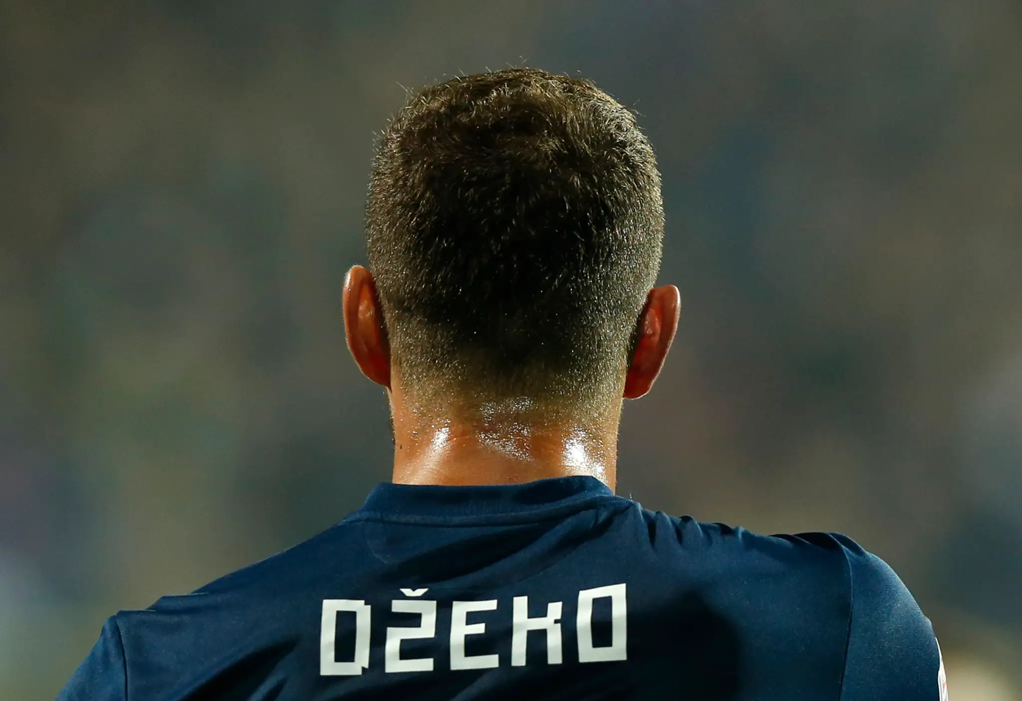 Bosniak Edin Džeko v zápase Ligy národov proti Severnému Írsku.