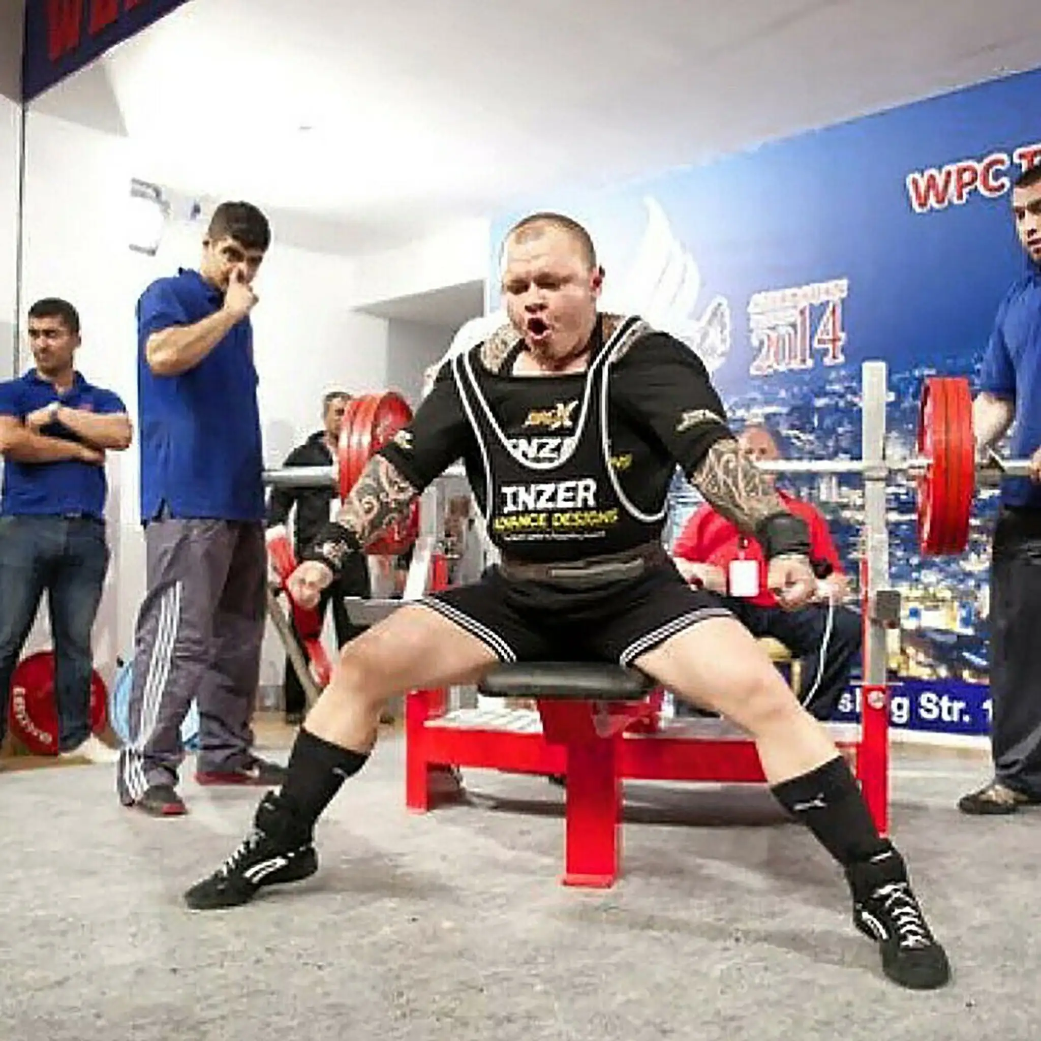 Z Ushera je trojnásobný otec
