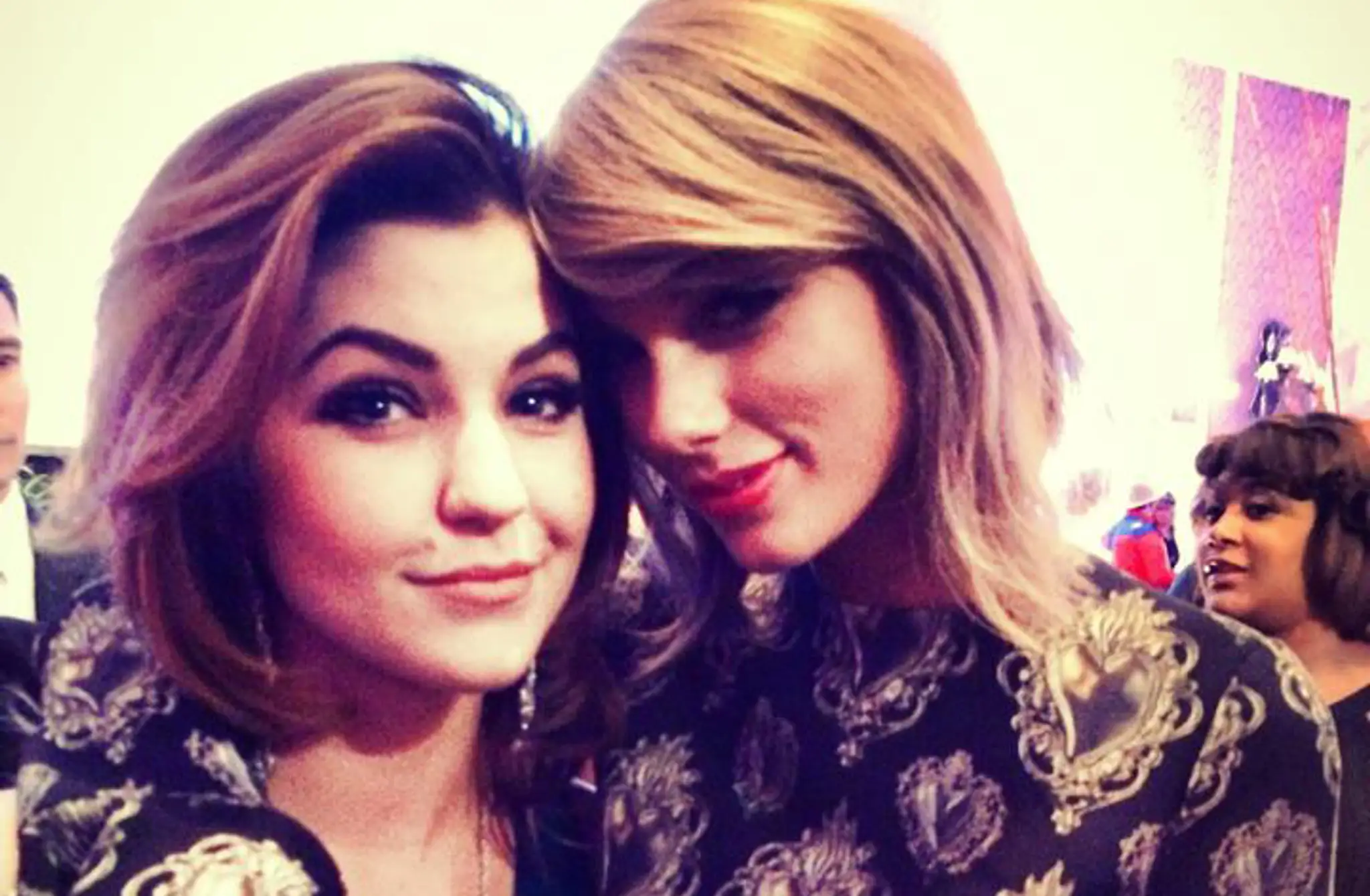 Celeste Buckingham a Taylor Swift.