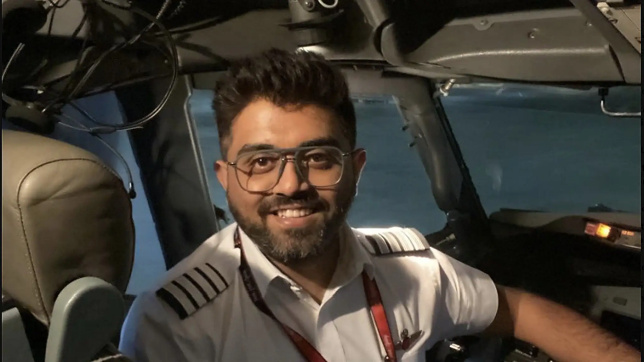 Indický pilot spoločnosti FlyDubai Smit Machchhar