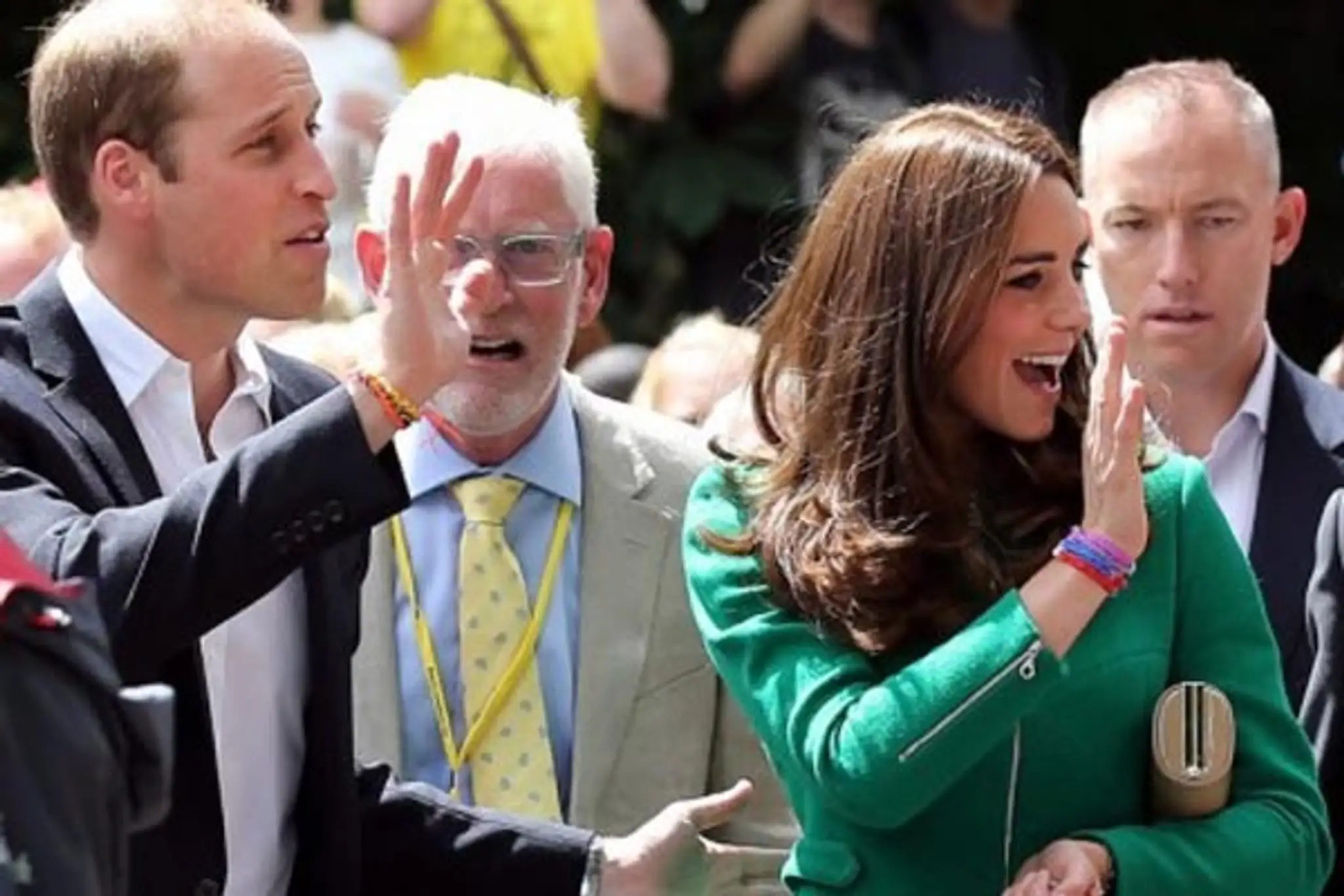 S náramkami sa objavili aj Kate a princ William