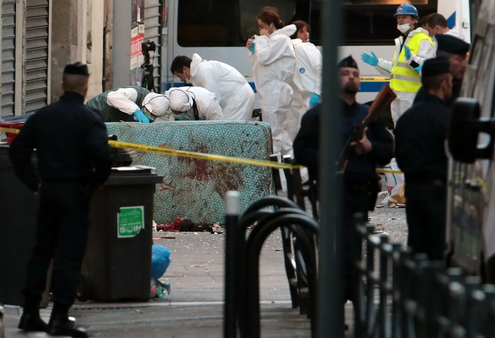 Policajný zásah proti teroristom v Saint-Denis