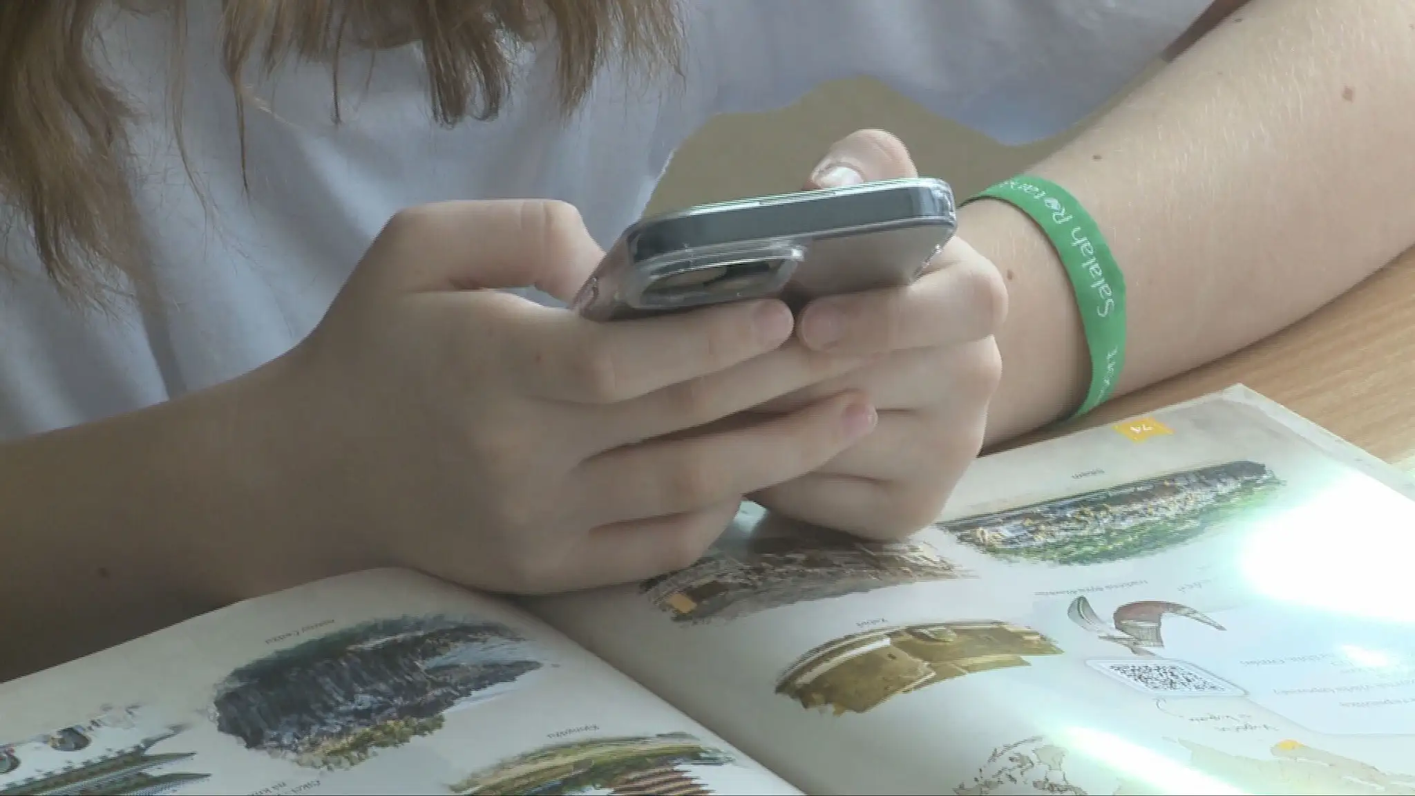 Mobily v školách