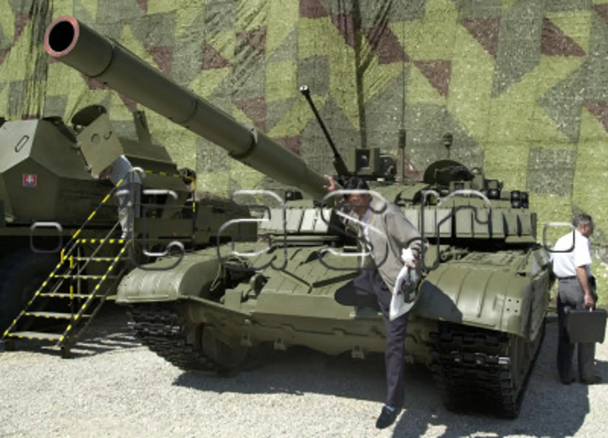 Definitívna verzia modernizovaného tanku T-72 M2.