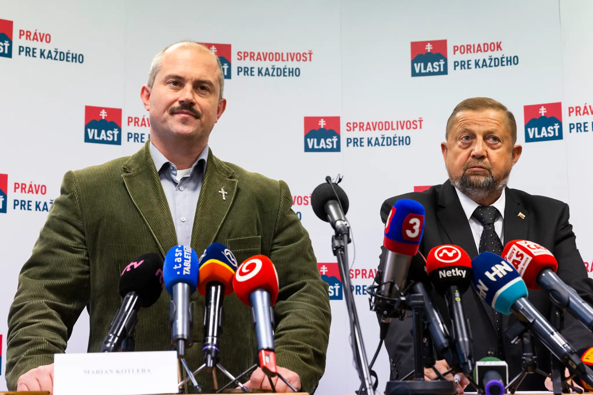 Tvrdá kritika farmárov
