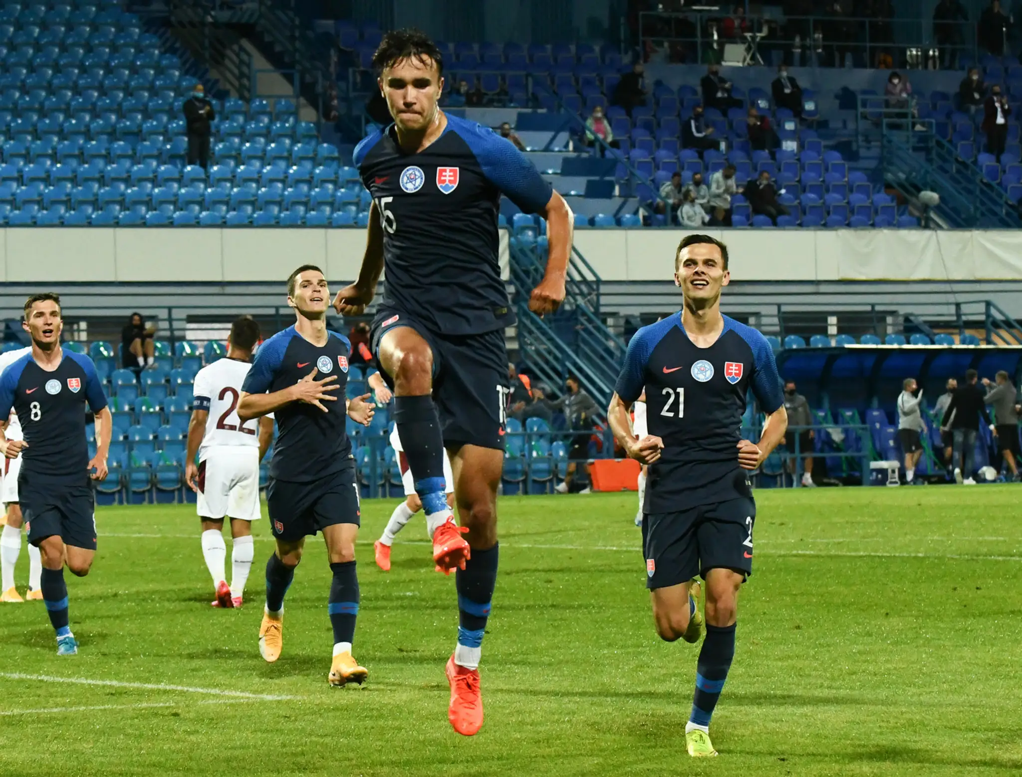 Slovenskí futbalisti do 21 rokov podľahli Švajčiarom 1:2