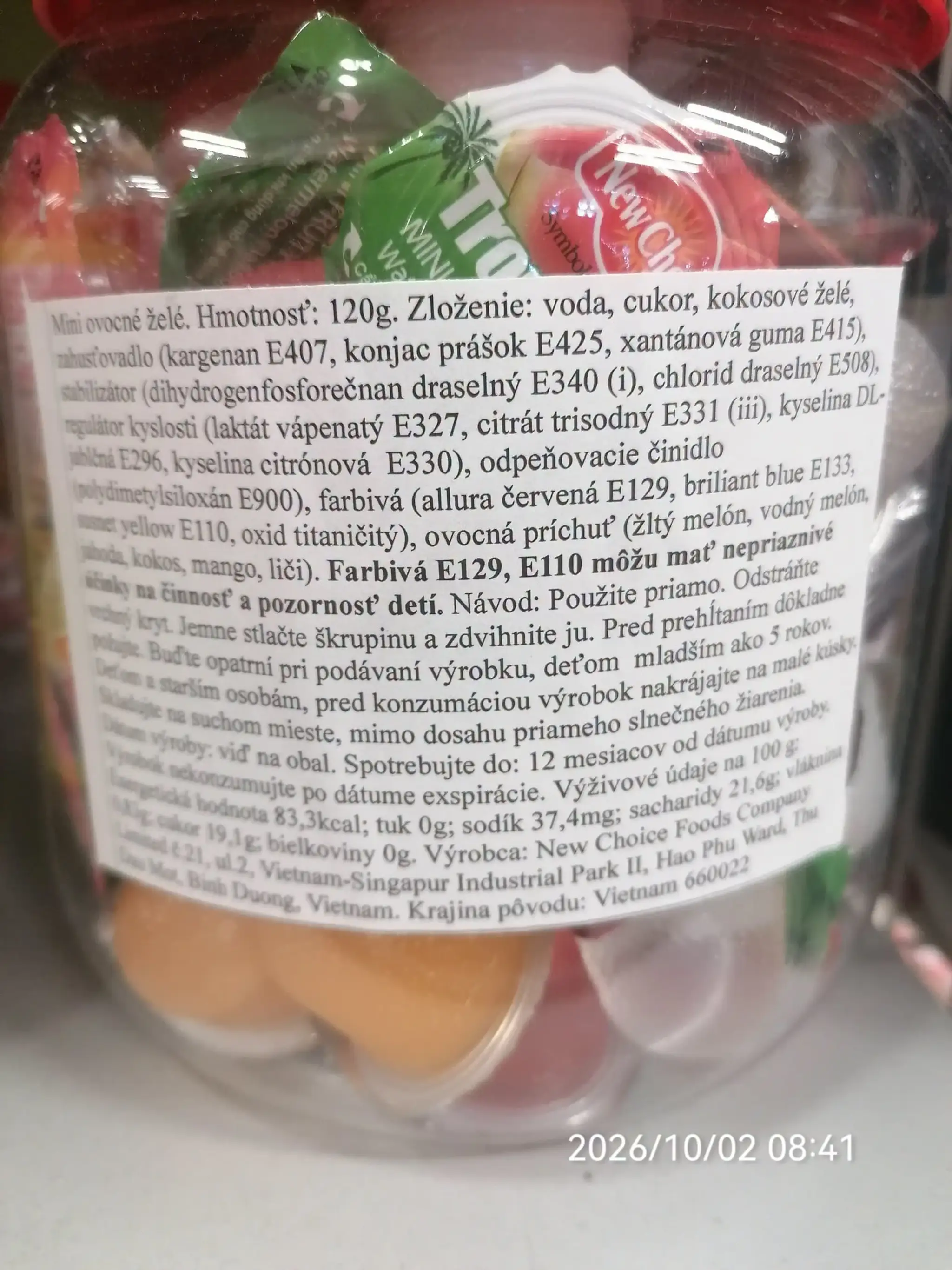 Farebné želé a exotické dobroty kontrolujú na Slovensku