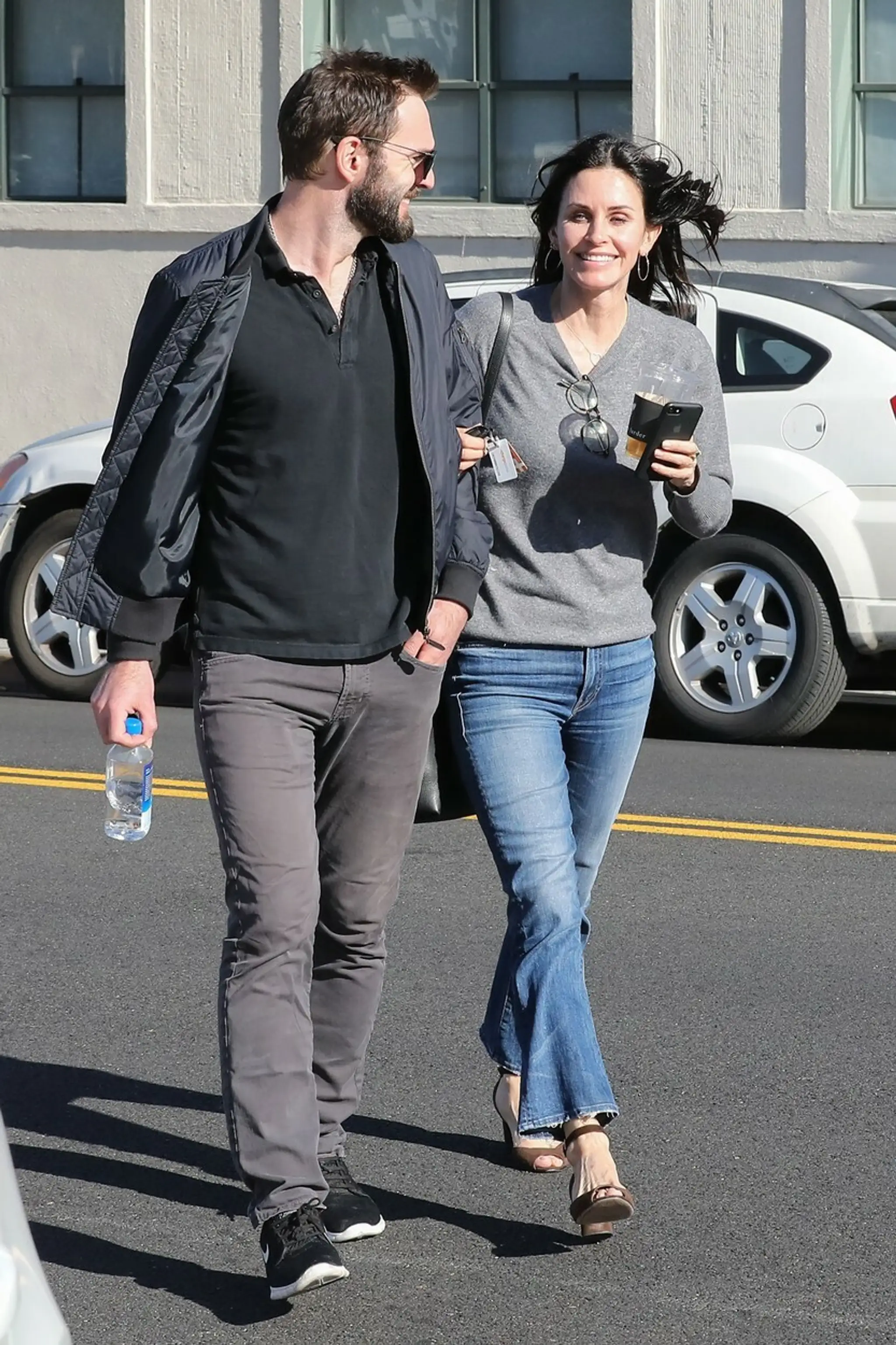Courteney Cox so snúbencom Johnnym McDaidom