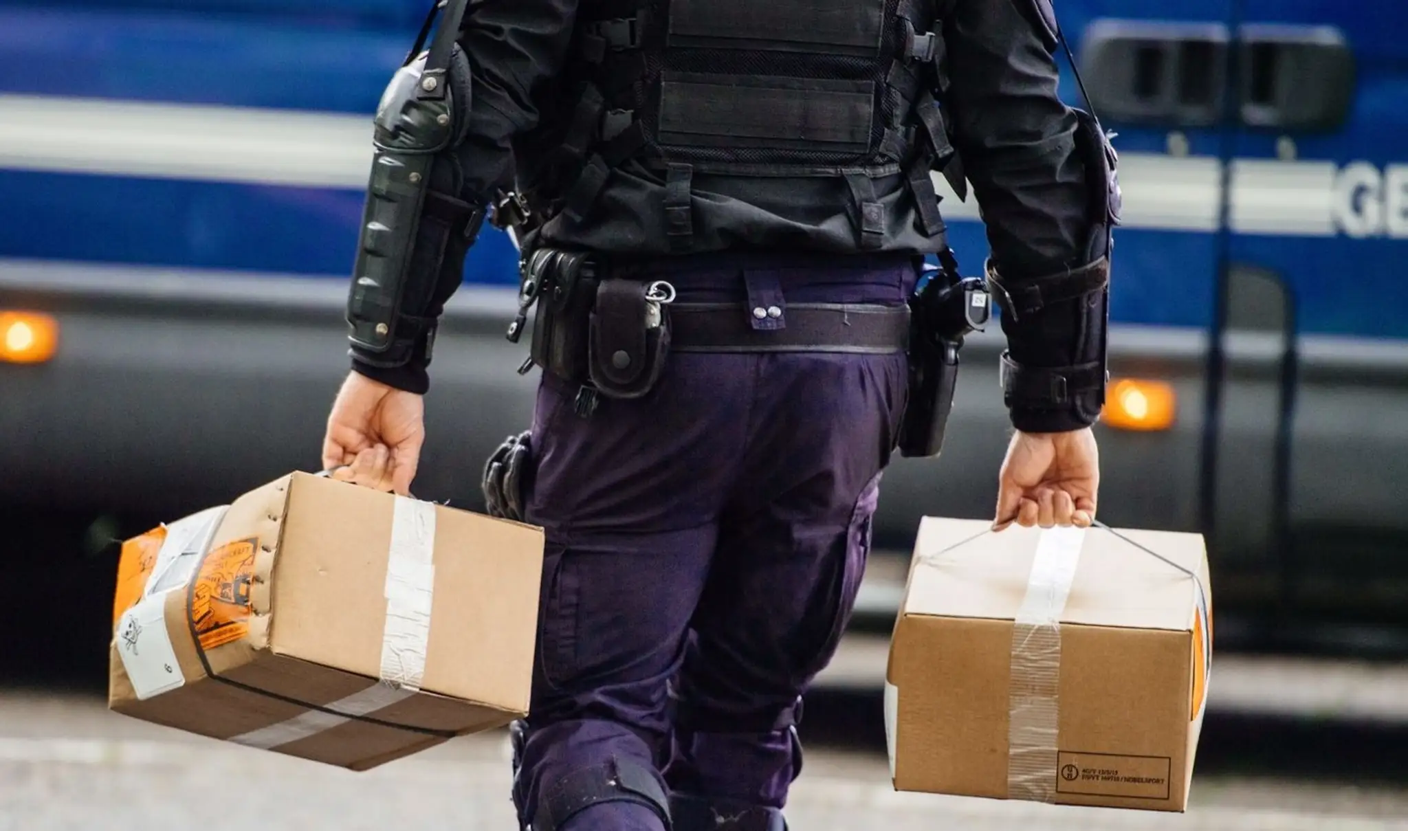 Policajt.