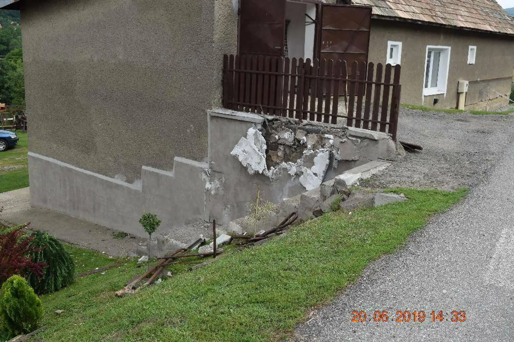 Nehoda medzi Spišským Hrušovom a Bystranmi.