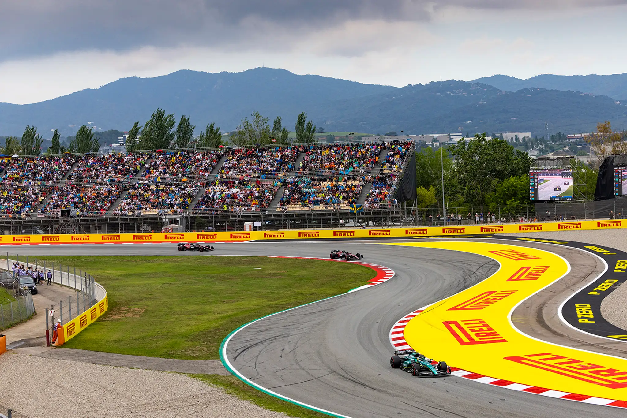 Fernando Alonso na okruhu v Španielsku