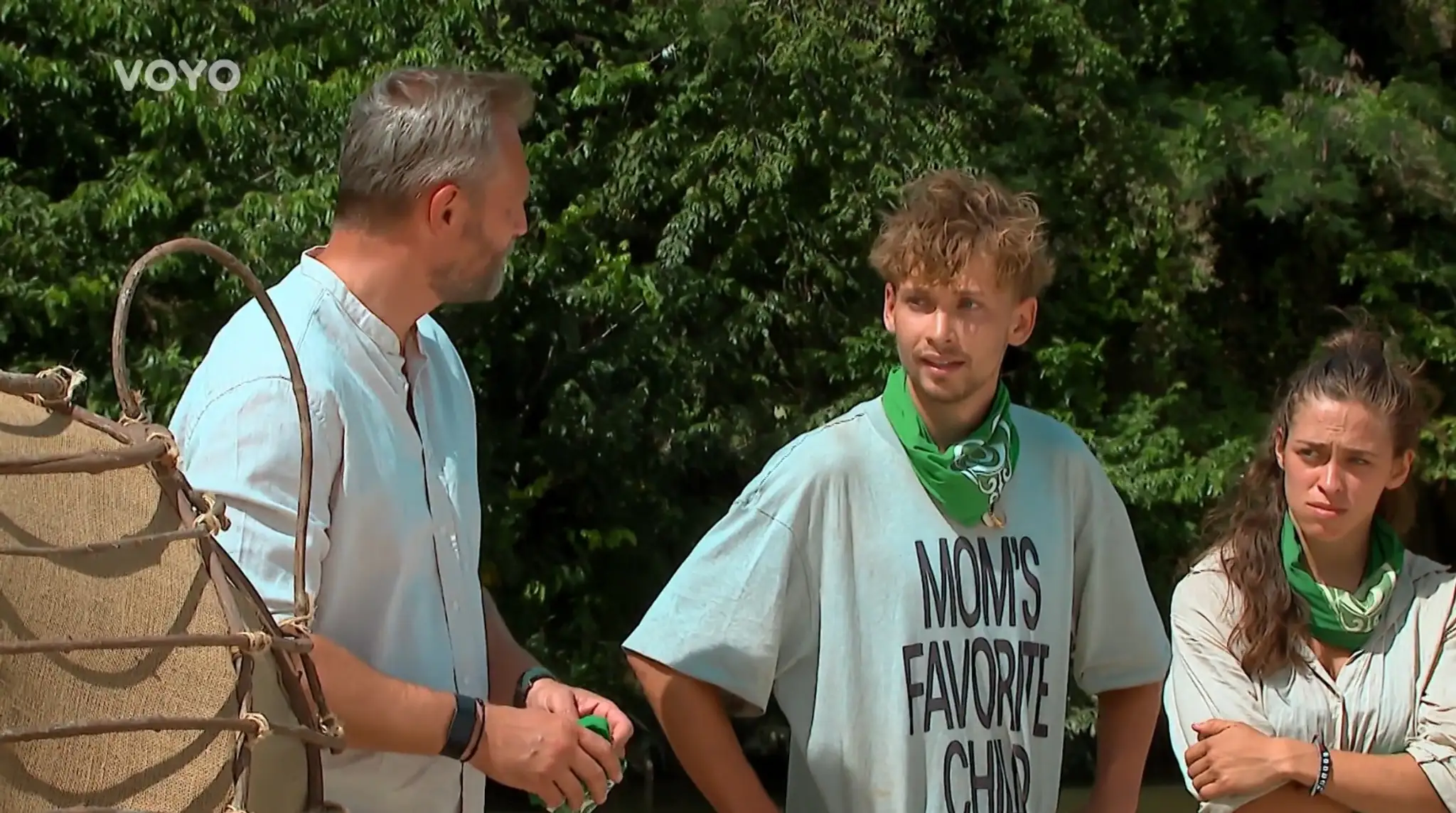 Leoš končí v Survivore. 