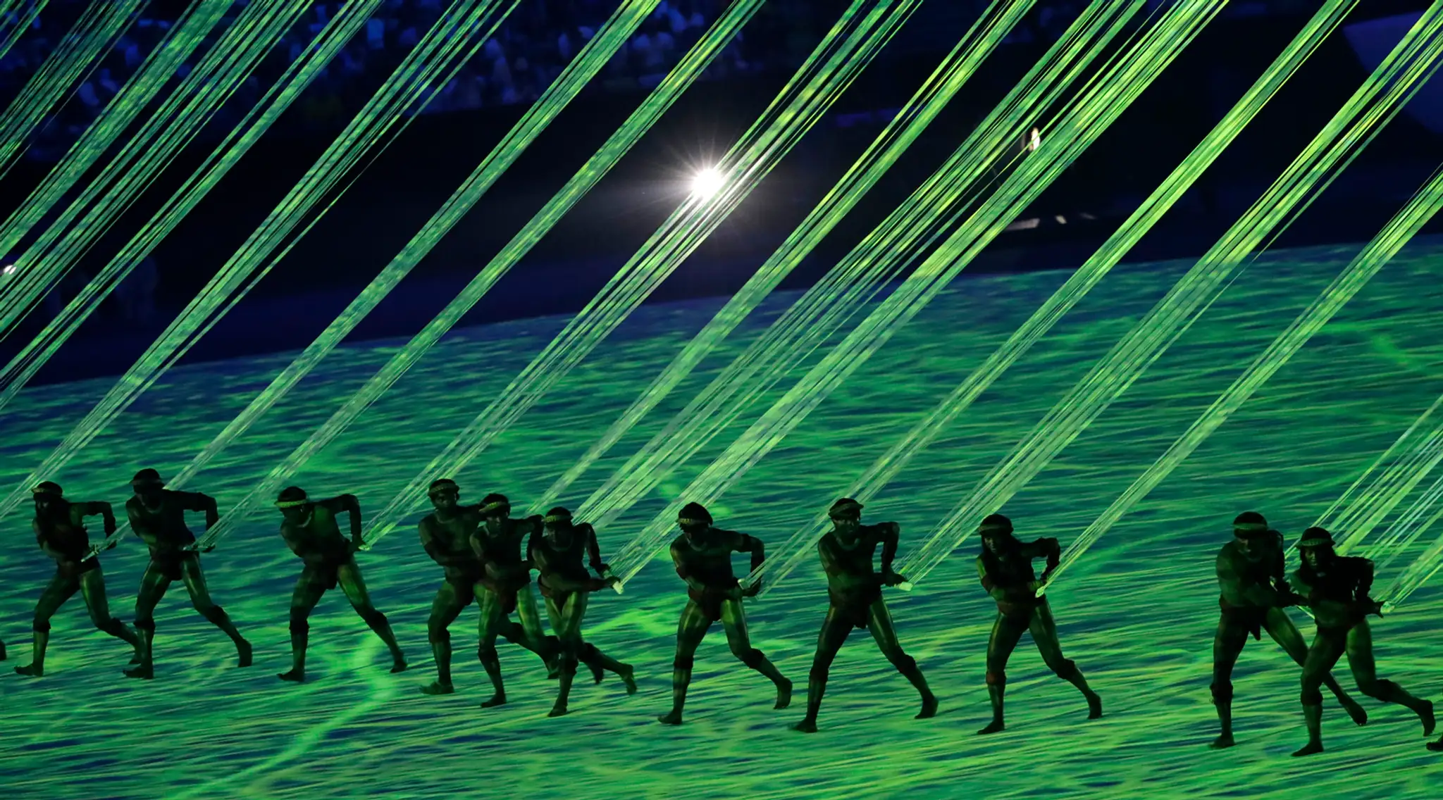 Vystúpenie tanečníkov na otváracom ceremoniáli OH v Riu de Janeiro.