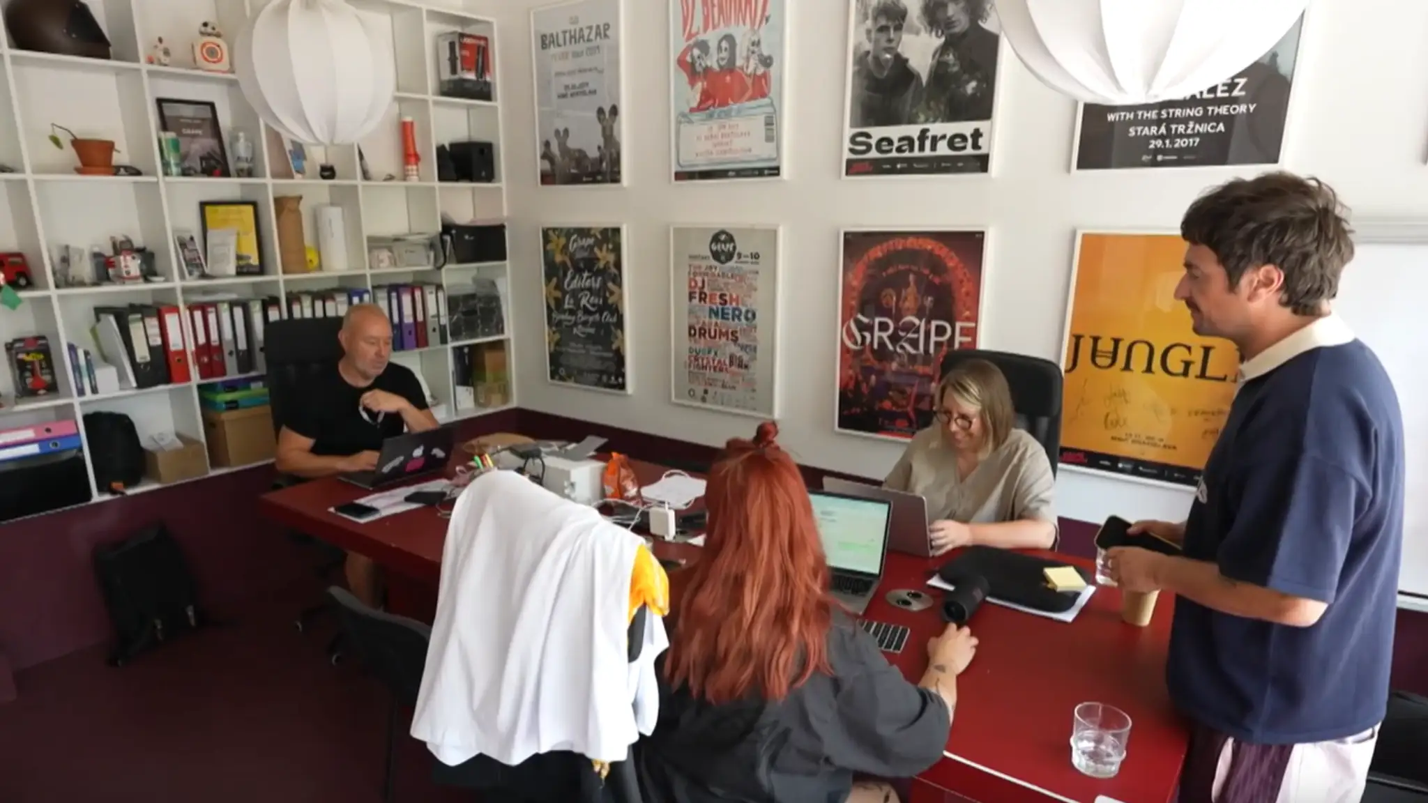 Posledné prípravy festivalu Grape vrcholia.