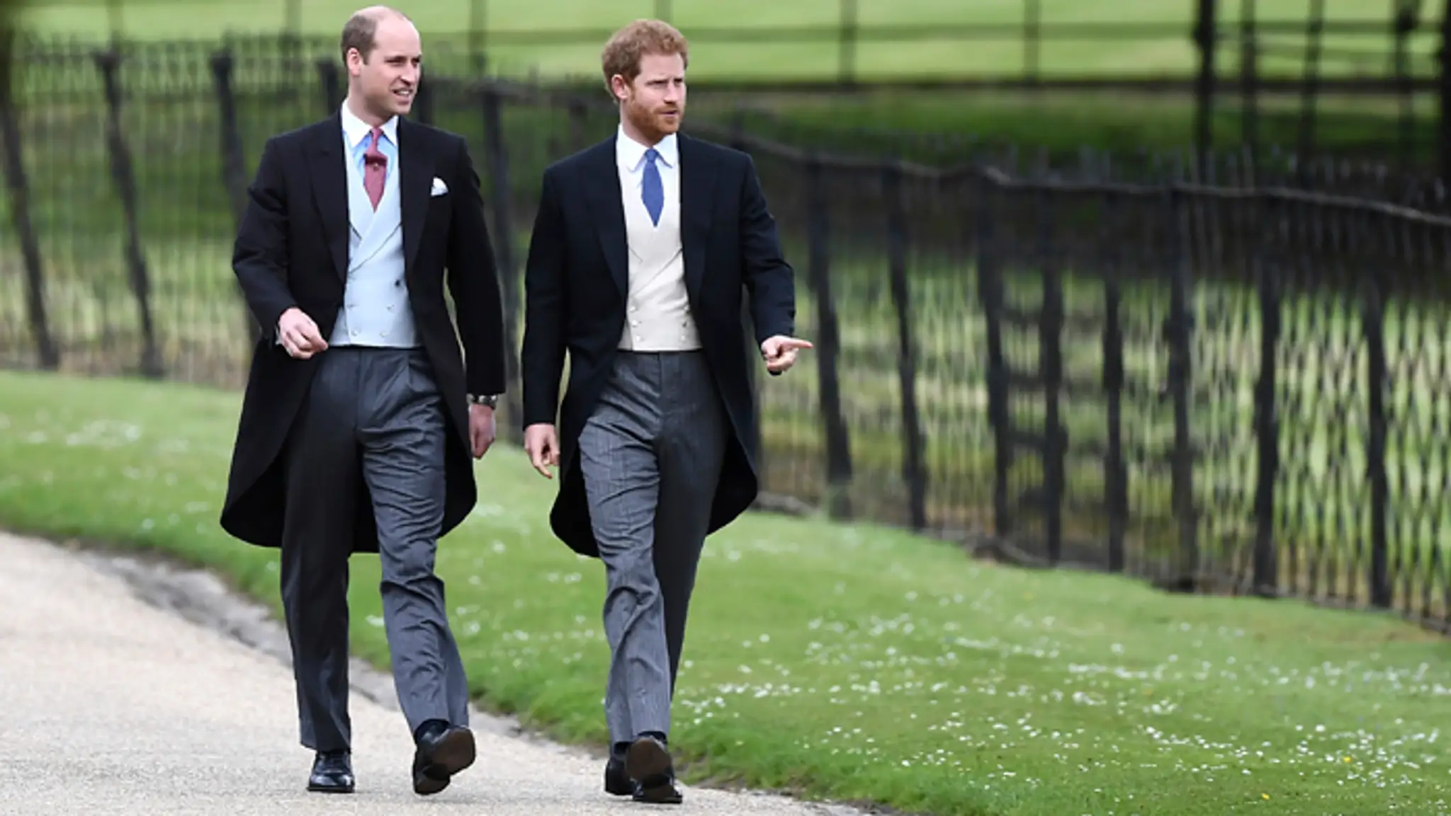 Britský princ William a princ Harry.