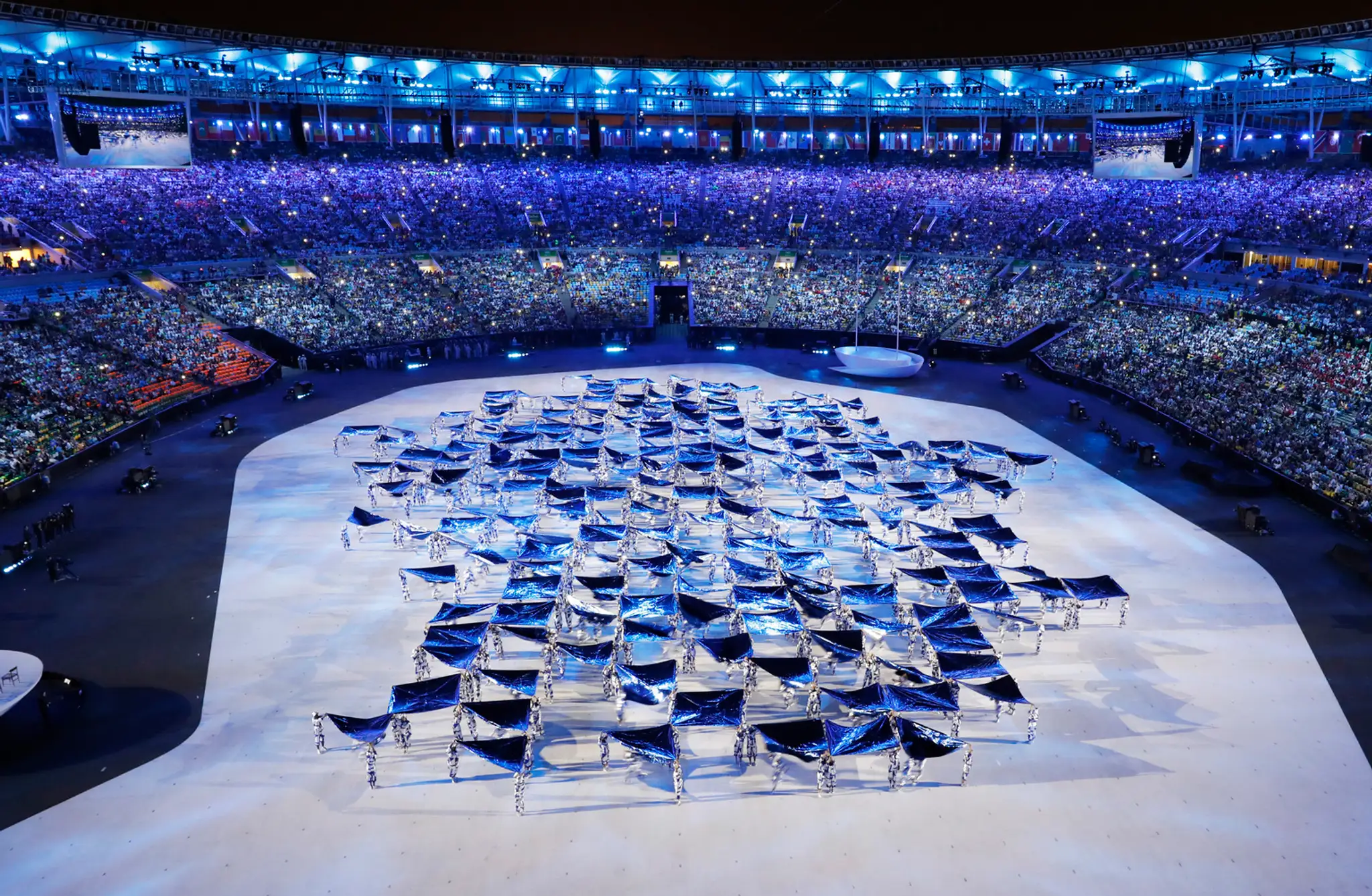 List v podobe 72 tanečníkov na otváracom ceremoniáli olympijských hier v Riu de Janeiro.