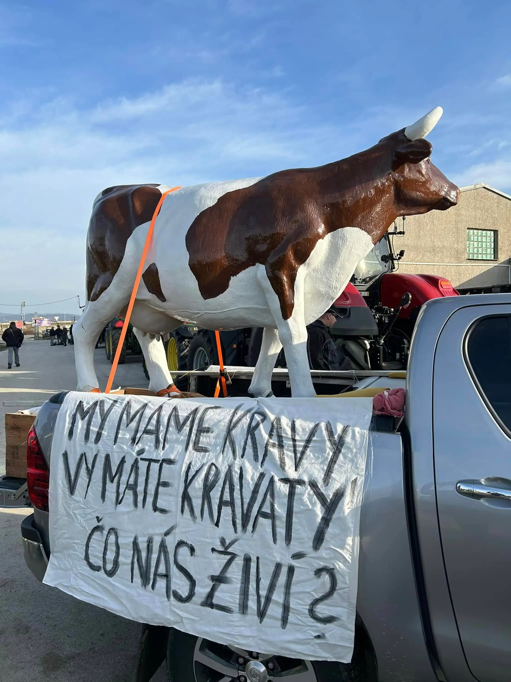 Farmári vyrazili do ulíc.