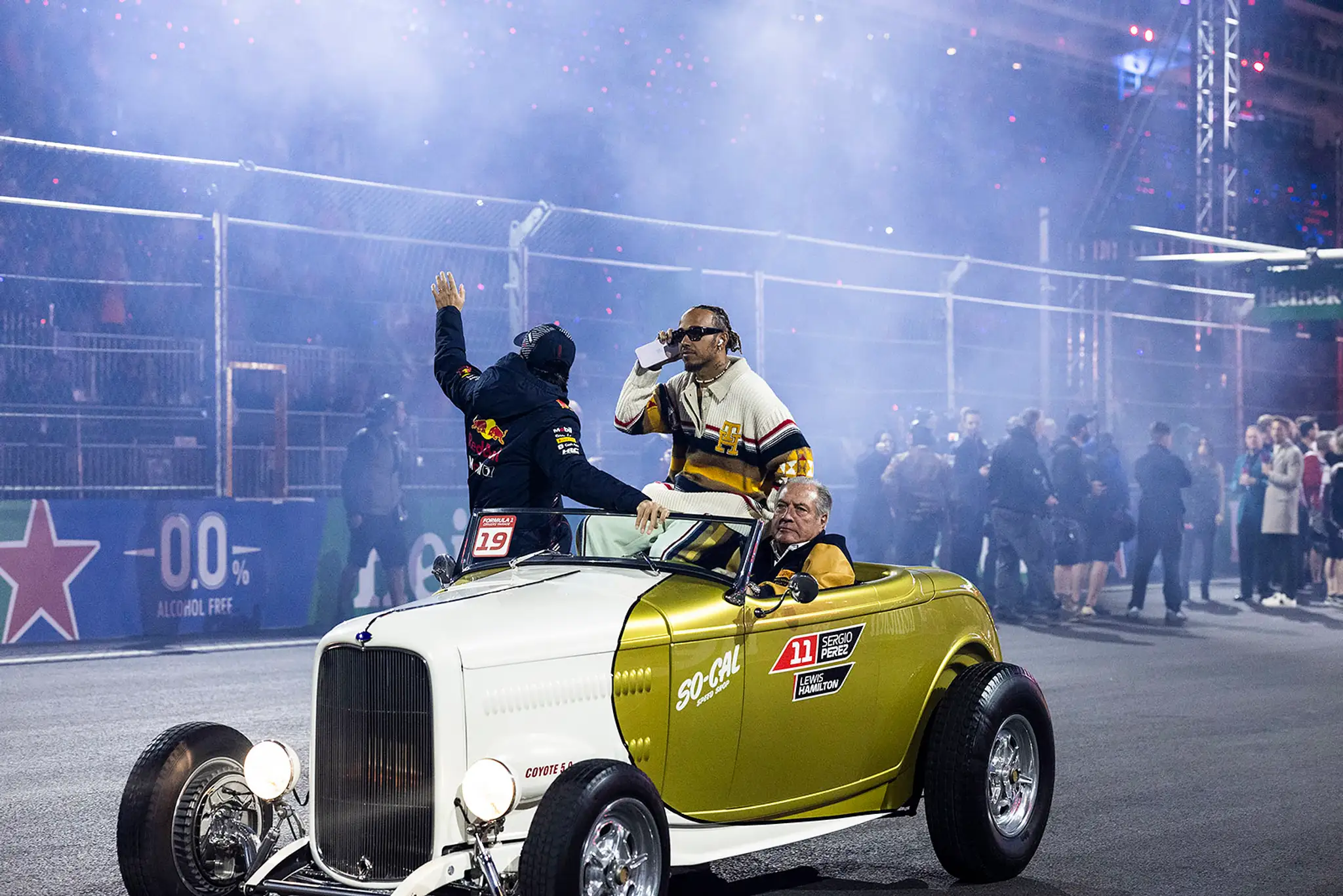 Sergio Pérez a Lewis Hamilton.