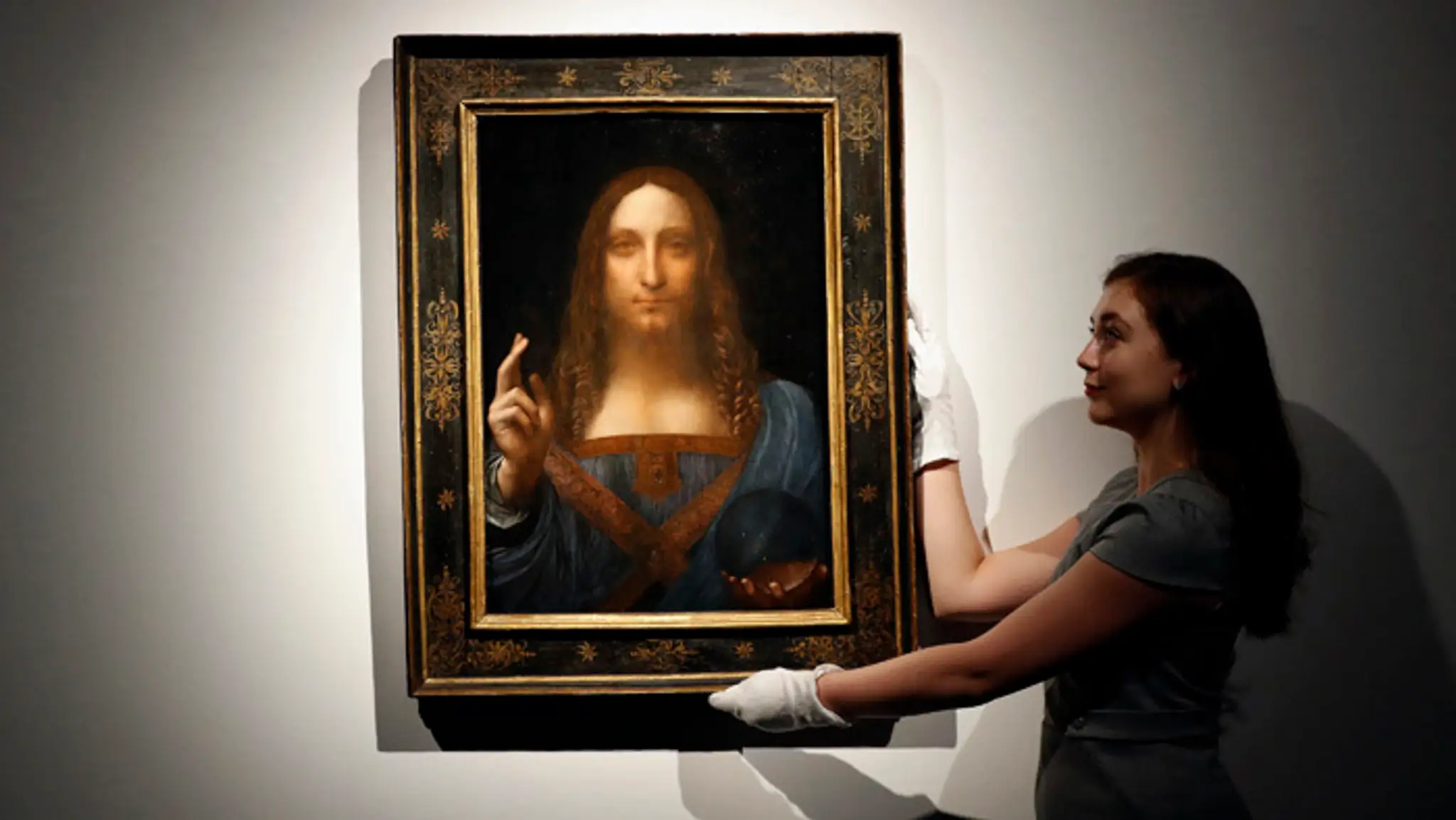 Na snímke z 24. októbra 2017 je obraz Salvator Mundi (Spasiteľ sveta) od Leonarda da Vinciho.
