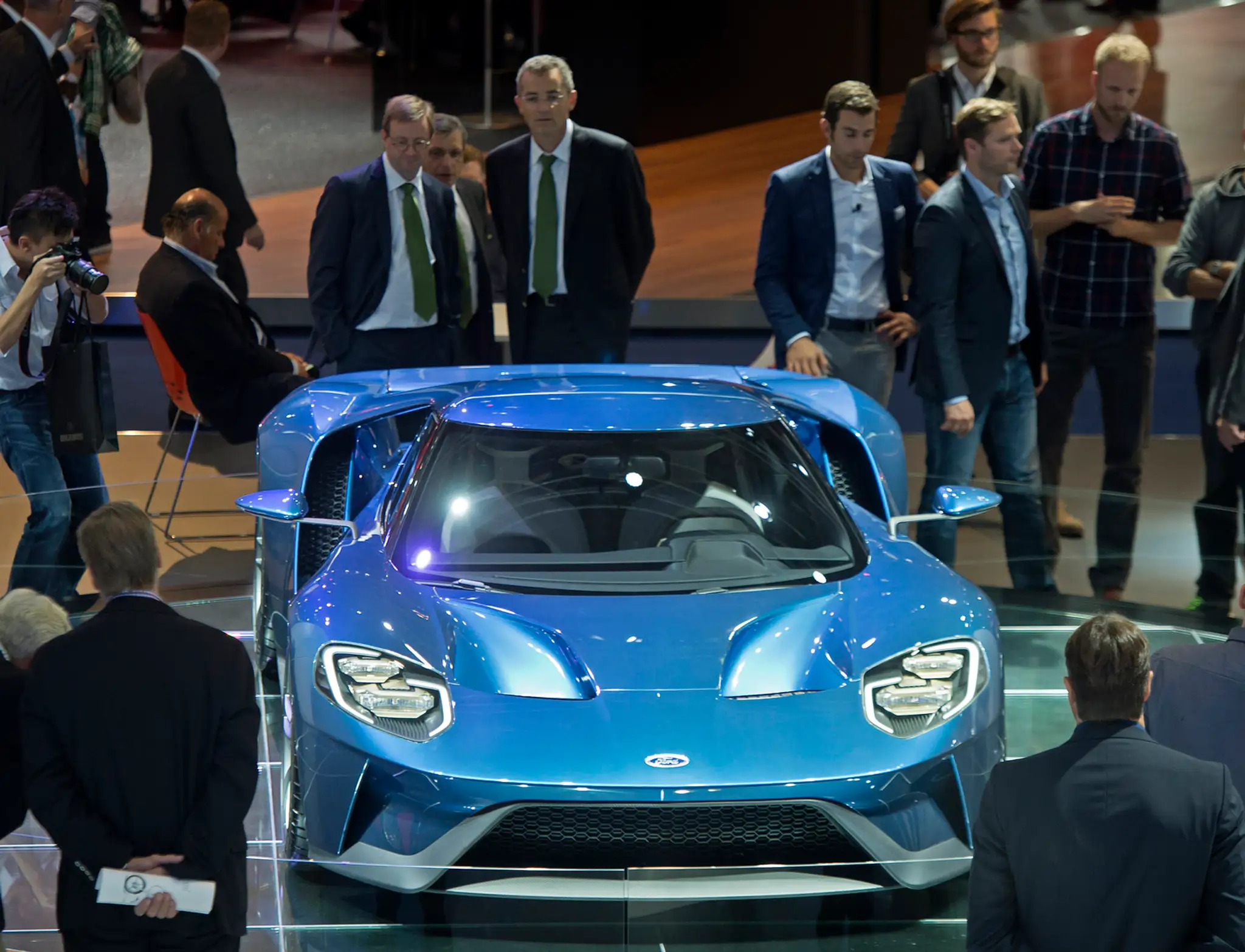 Na snímke nový model športového automobilu Ford GT