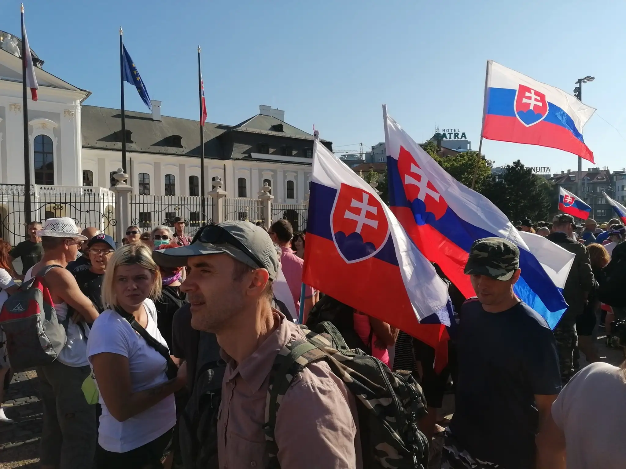 Protest pred Prezidentským palácom v Bratislave (štvrtok)