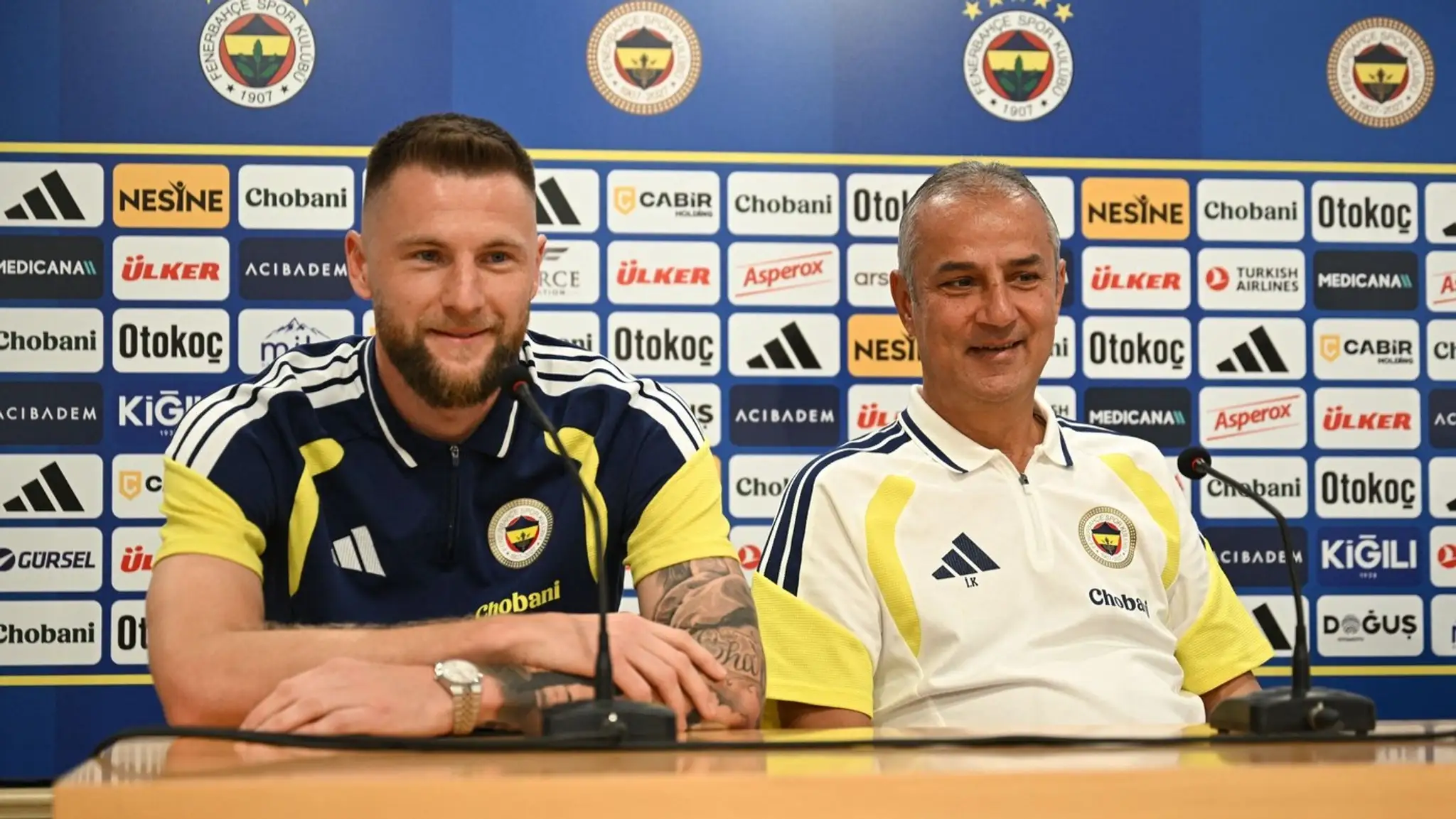 Milan Škriniar s trénerom Ismailom Kartalom