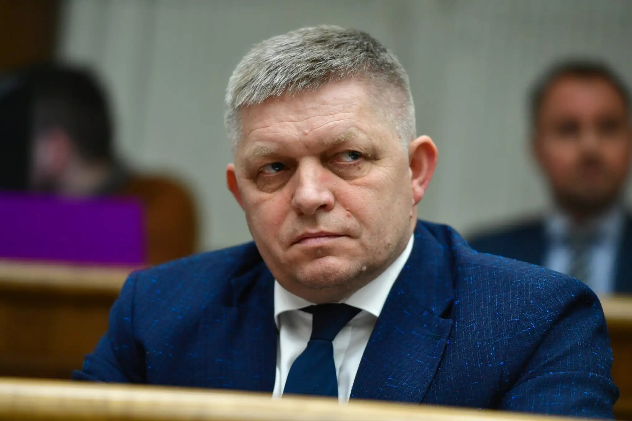 Robert Fico v pléne po vyslovení nedôvery vláde Eduarda Hegera.