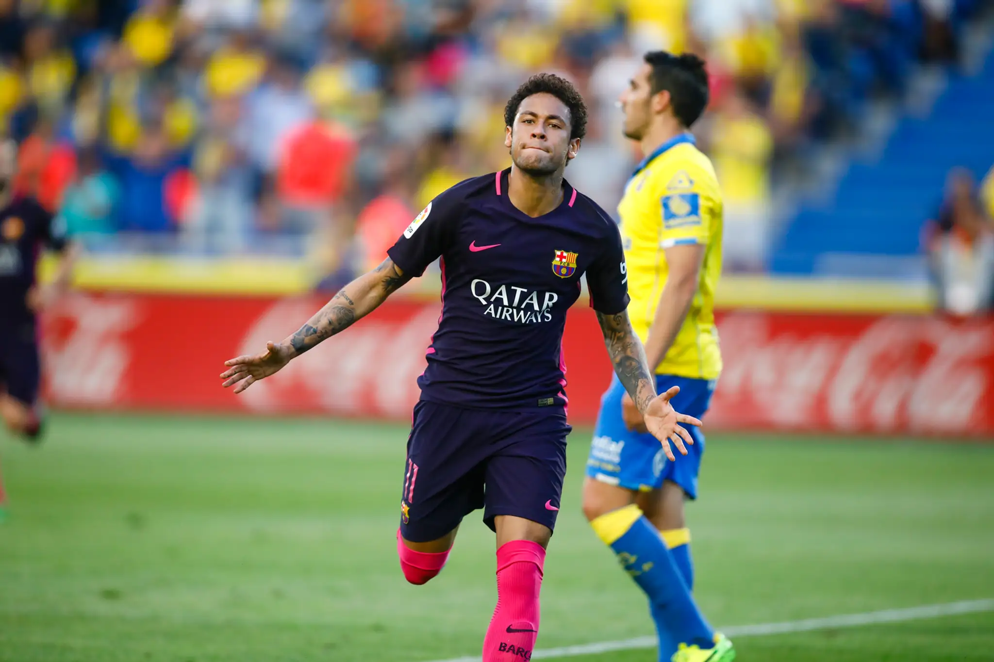 Neymar oslavuje svoj gól.