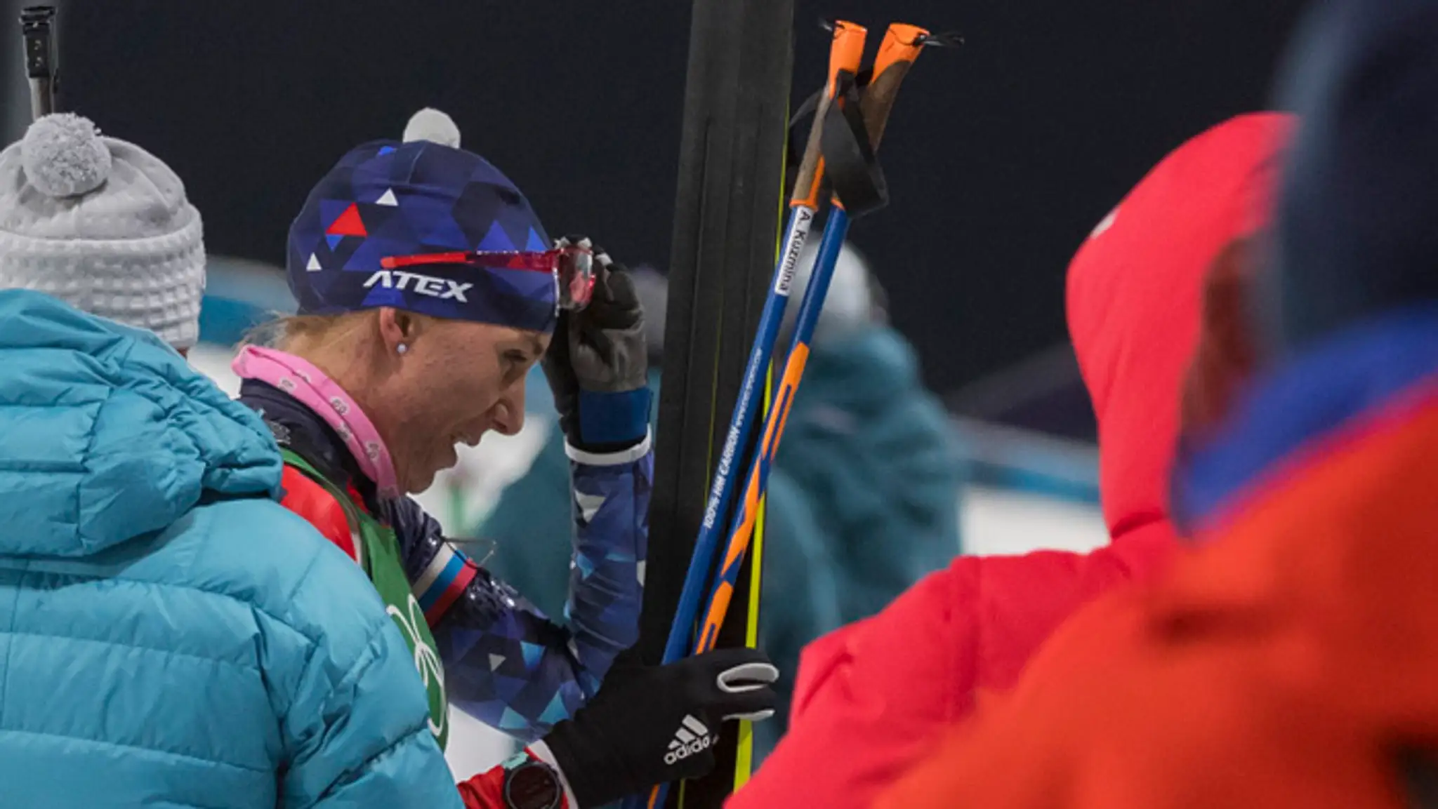 Anastasia Kuzminová odstupuje z pretekov miešaných štafiet.