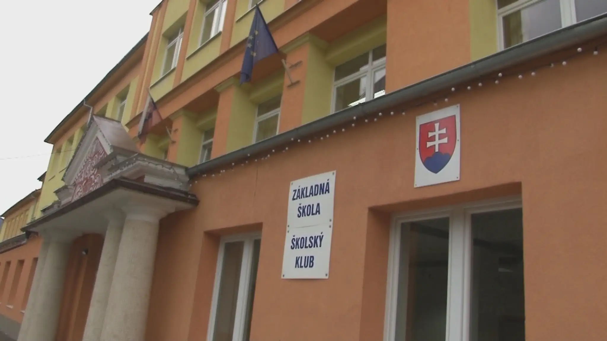 Erika šoféruje Brmbalíkovu rapidečku