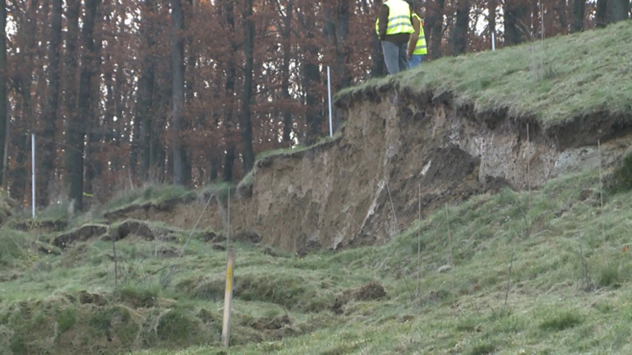 Zosunutý kopec pri Čaradiciach.
