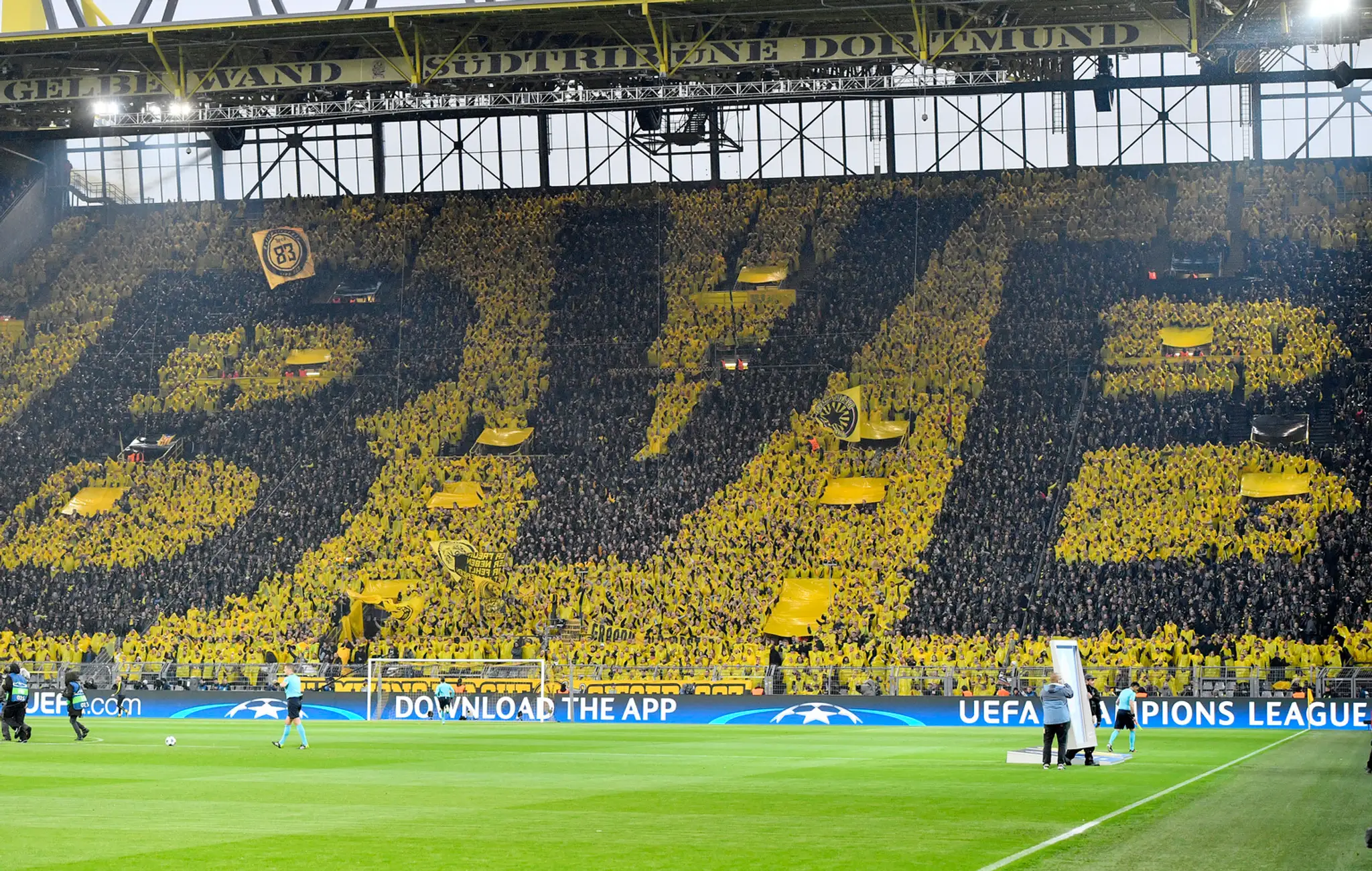 Priaznivci Borussie Dortmund pred prvým duelom štvrťfinále LM proti Monacu.