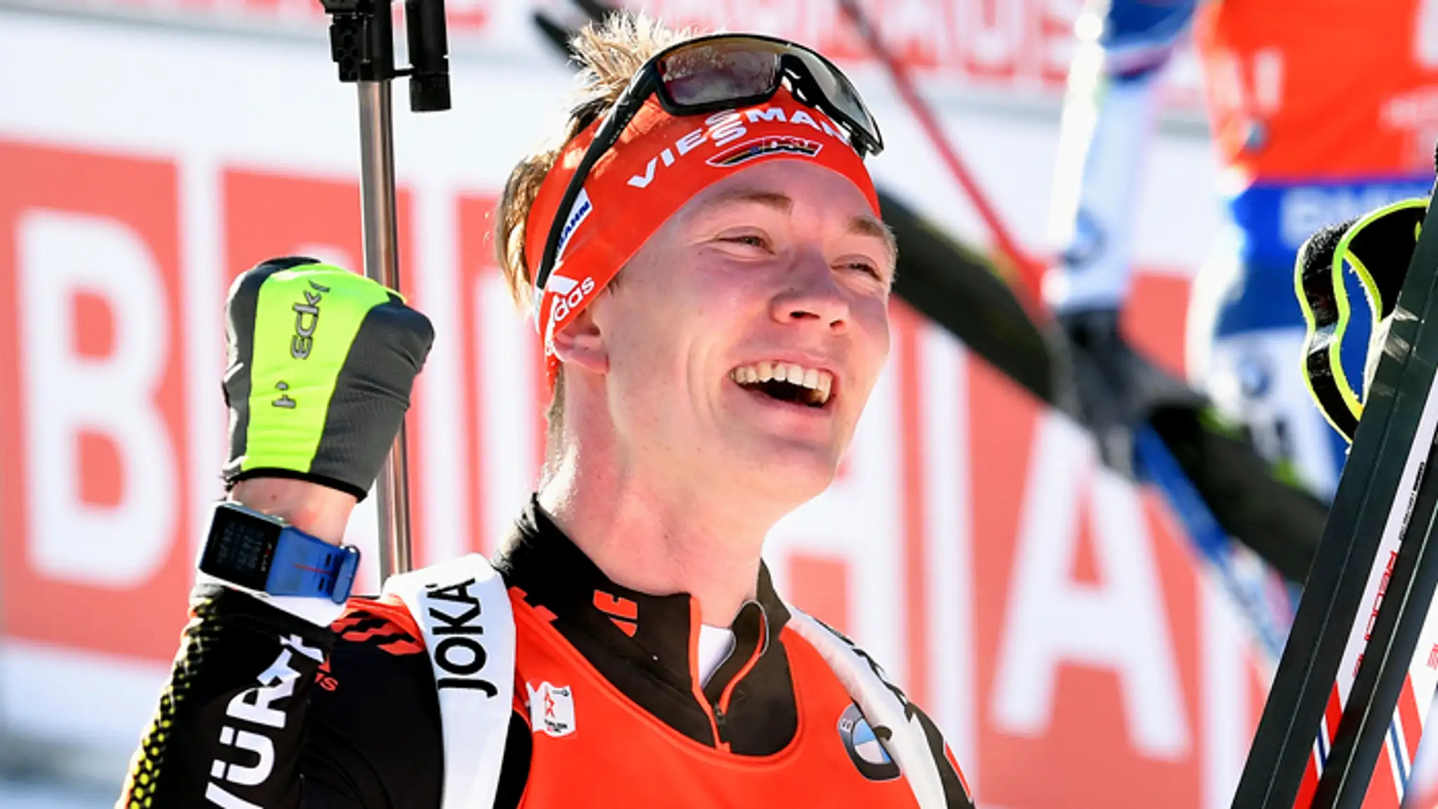 Majster sveta na 10 km v šprinte  je nemecký biatlonista Benedikt Doll. 
