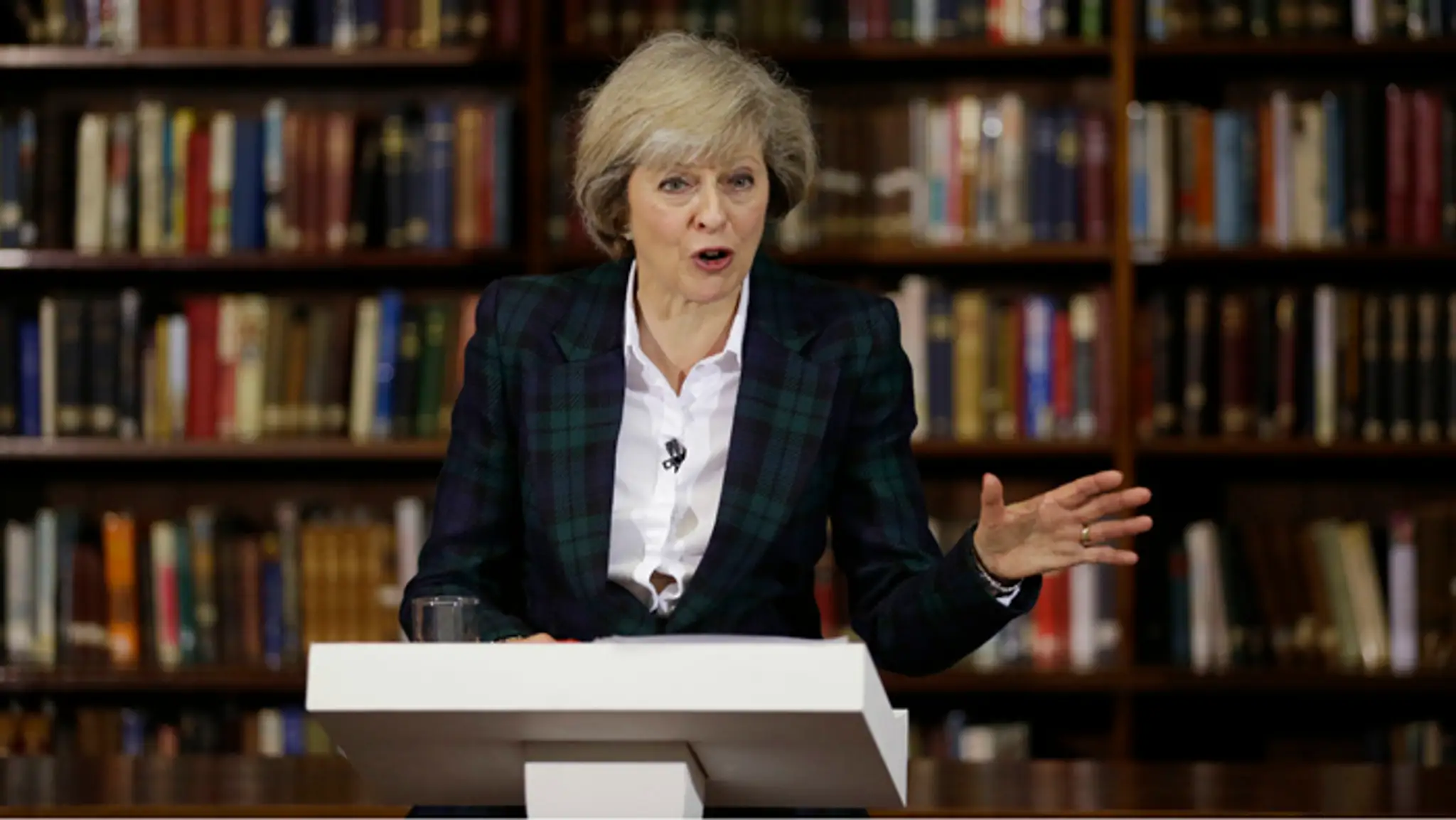 Britská ministerka vnútra a budúca premiérka Theresa Mayová.