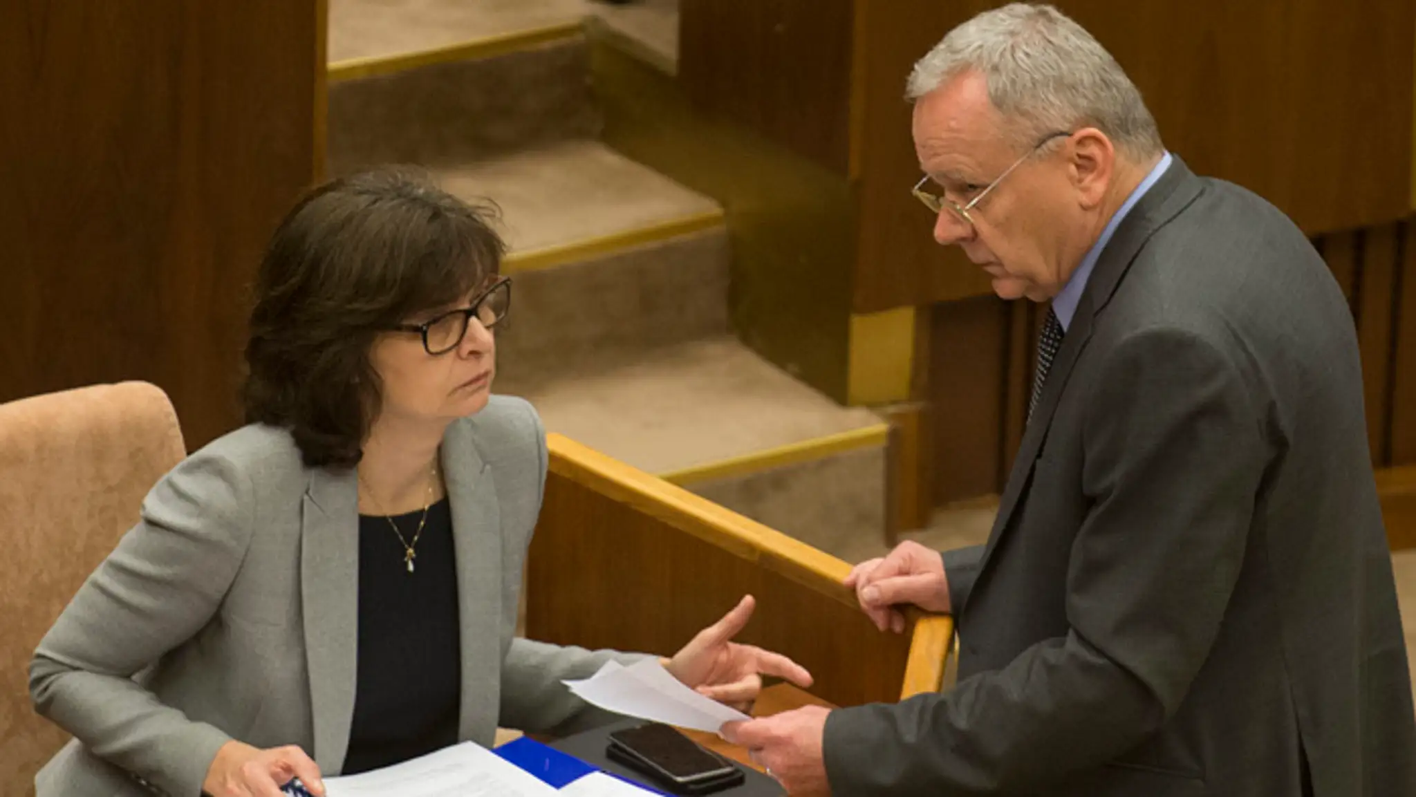 Ministerka spravodlivosti Lucia Žitňanská a poslanec Peter Kresák (obja Most-Híd).