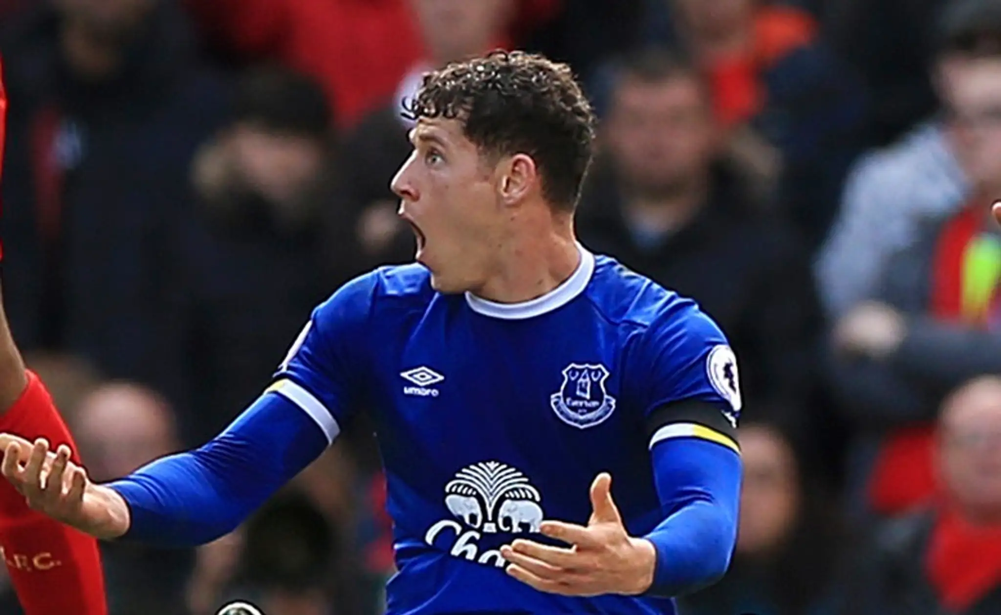 Ross Barkley počas zápasu proti Liverpoolu.