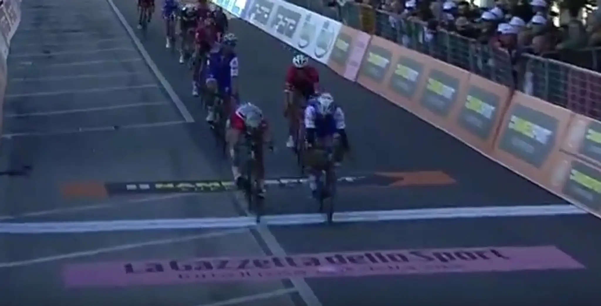 Sagan skončil tesne druhý za Gaviriom.
