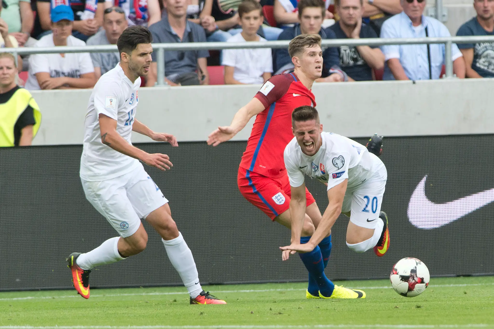 Sprava Róbert Mak, Angličan John Stones a Michal Ďuriš v kvalifikácii na MS 2018.