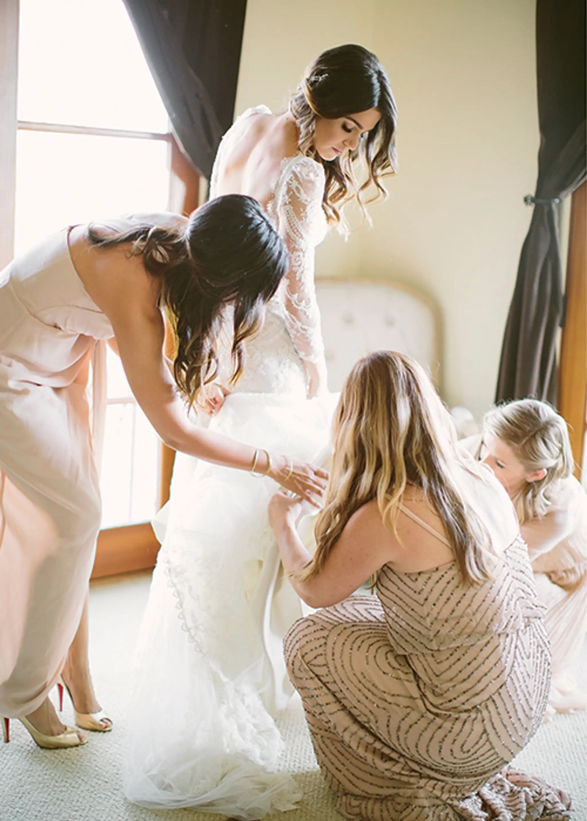 nikki-reed-ian-somerhalder-wedding-dress-02.jpg