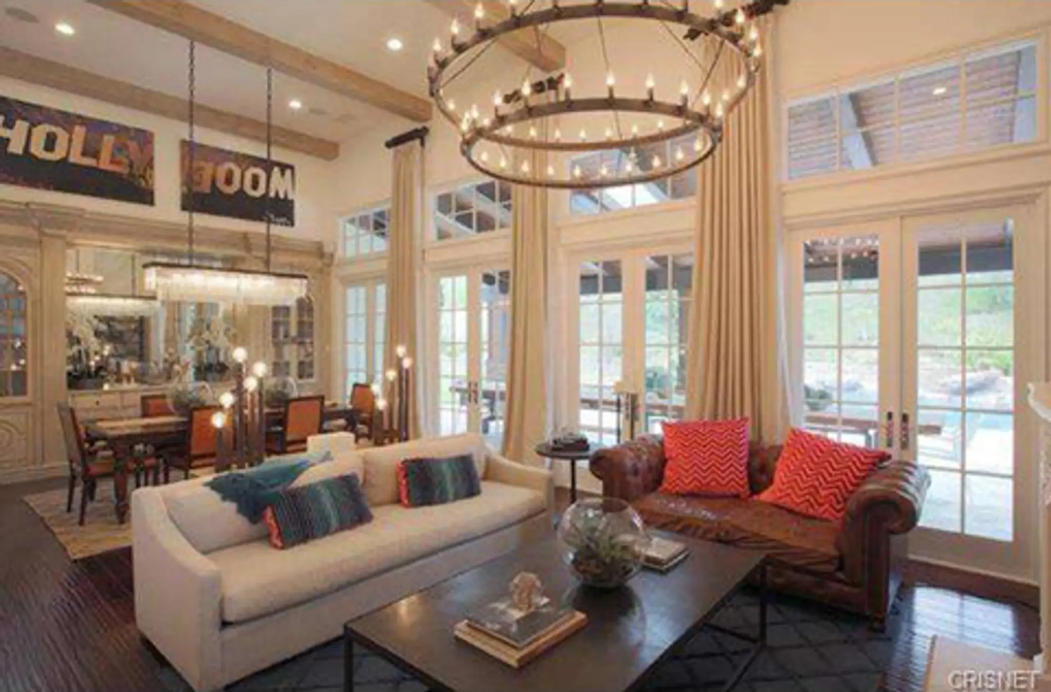 kylie-jenner-new-house-photos-0110-480w.jpg