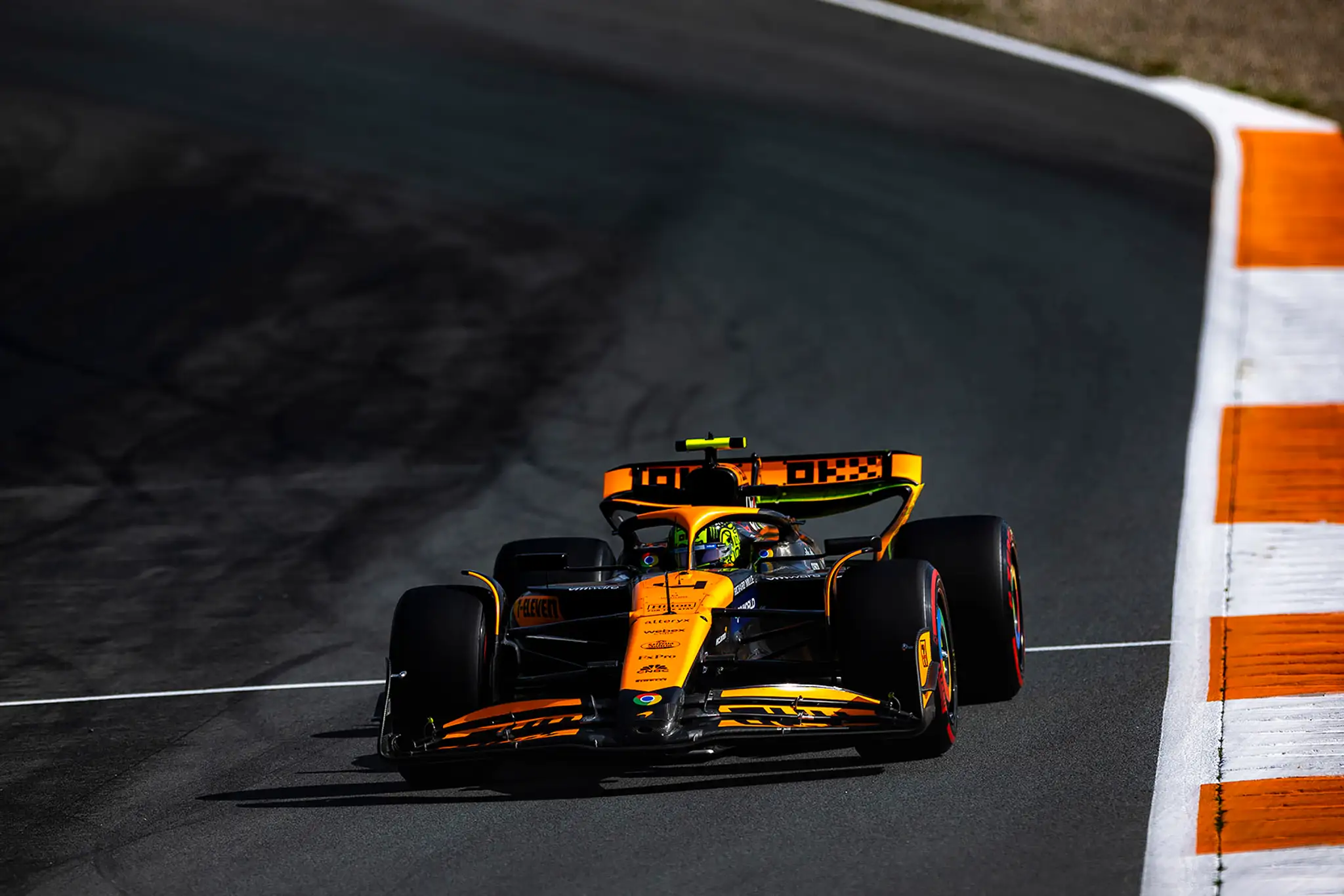 Brit Lando Norris na McLarene.