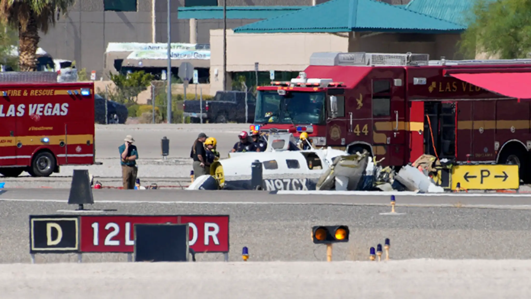 Zrážka dvoch malých lietadiel v Las Vegas si vyžiadala štyri obete.