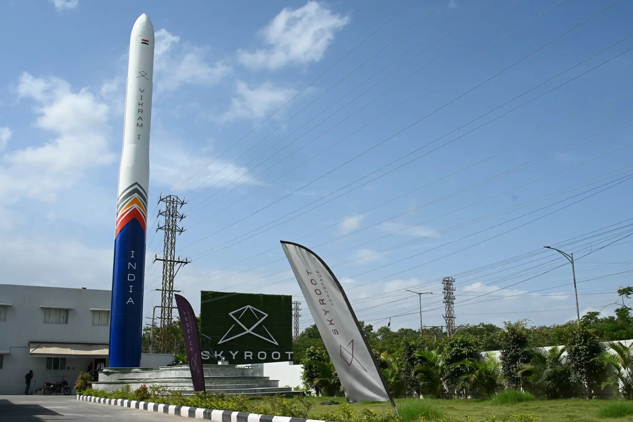 Vikram-1, orbitálna nosná raketa. 