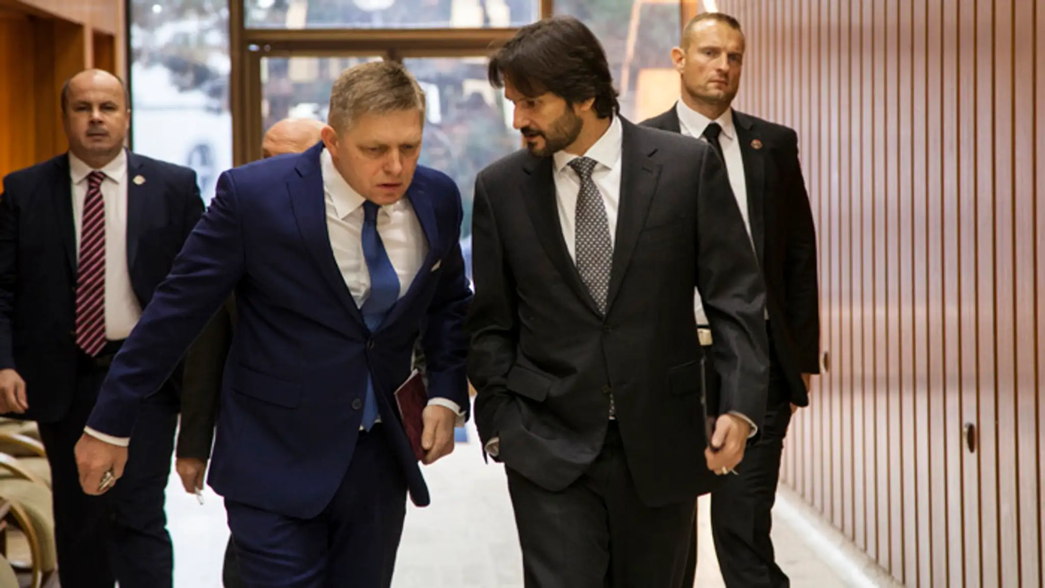Premiér Robert Fico a minister vnútra Robert Kaliňák.