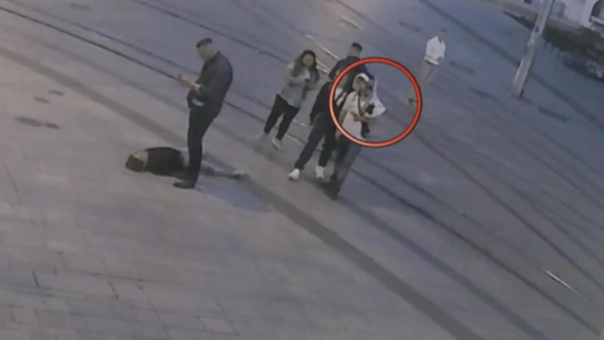 Filipínca Juraj Hossu dokopal na smrť v centre mesta.