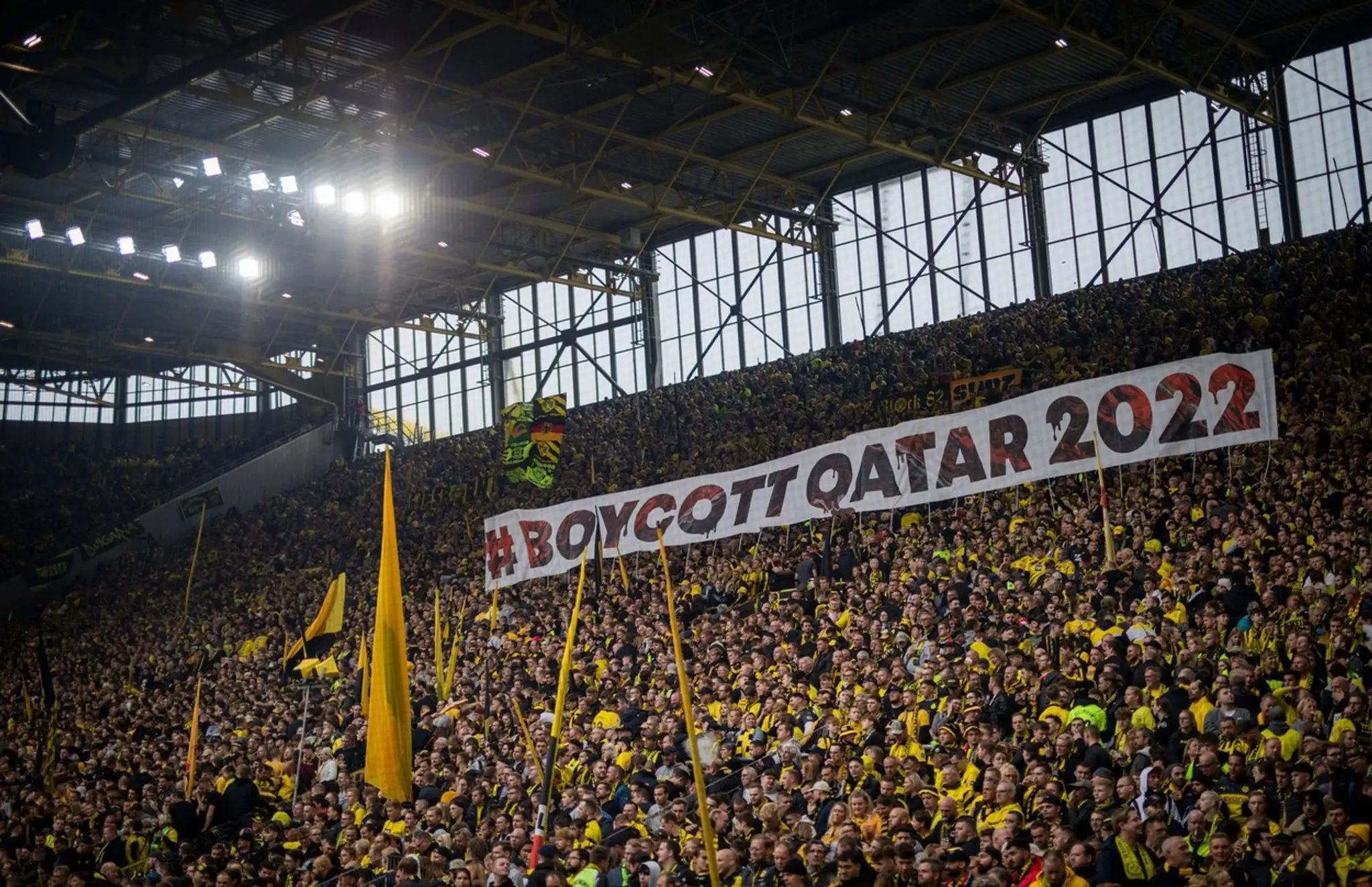 Mnoho fanúšikov nie je nadšených z dejiska šampionátu